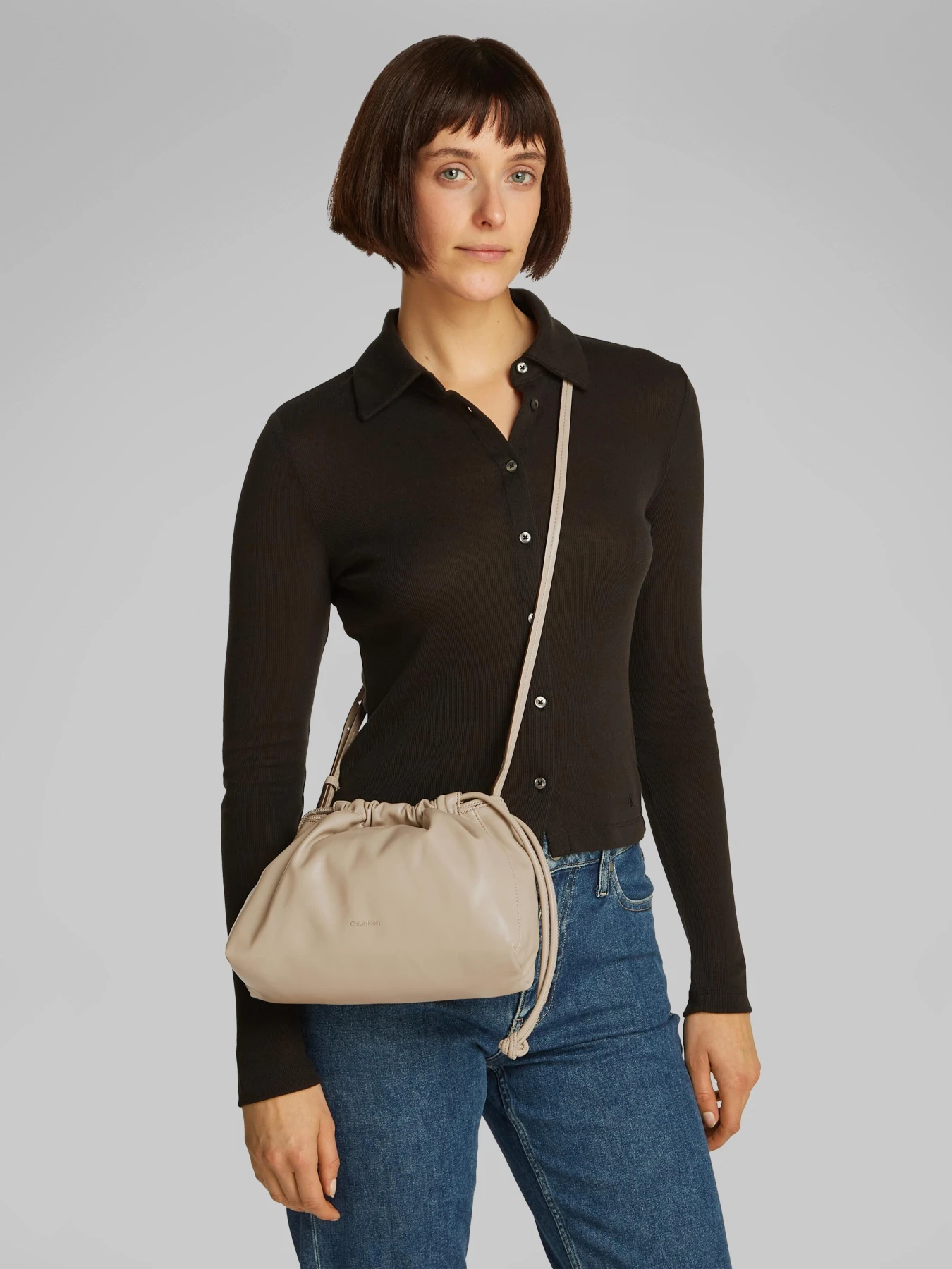 Drawstring Crossbody Bag Gallery