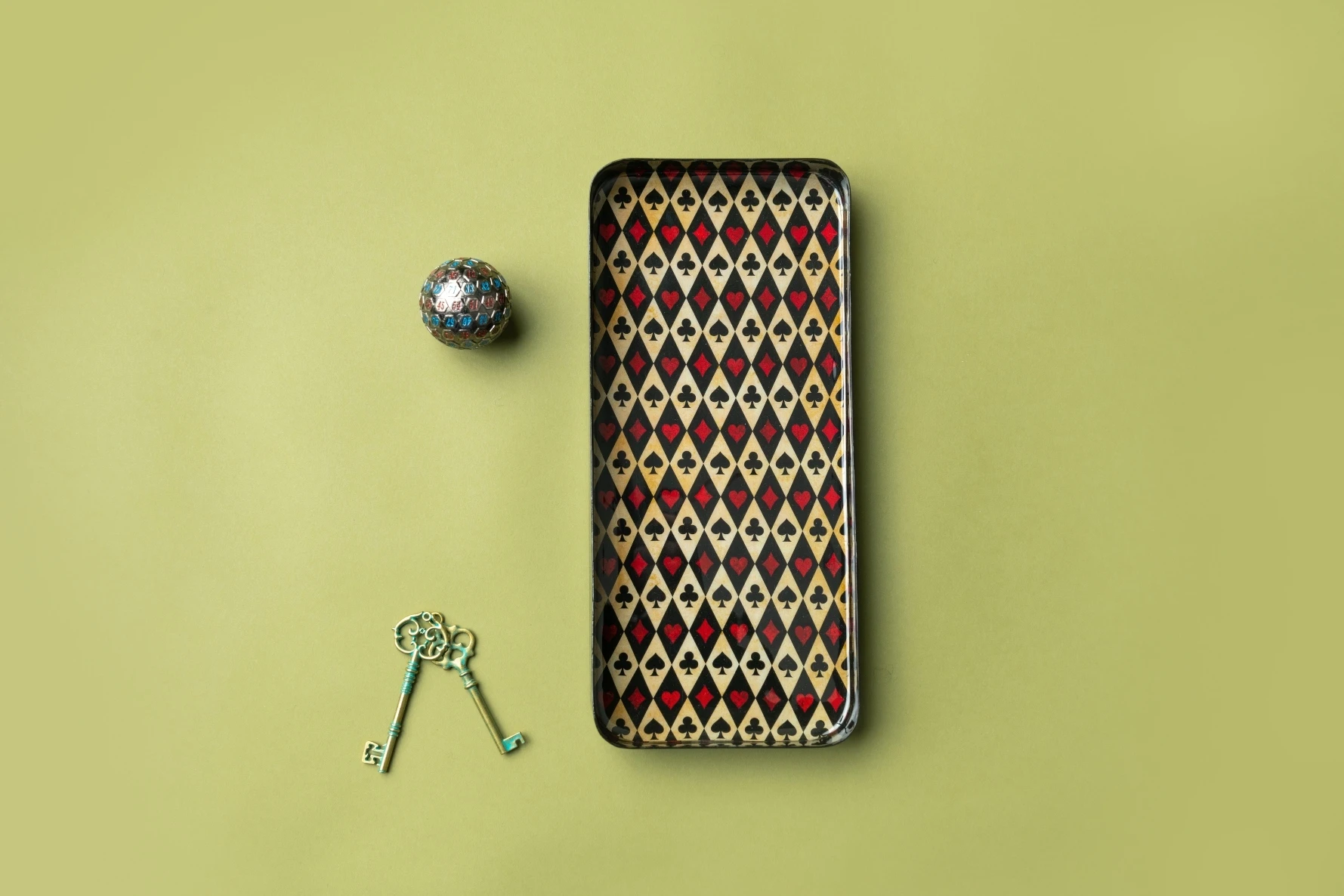  Playing Cards Black Tray 13 x 29 cm Gallery