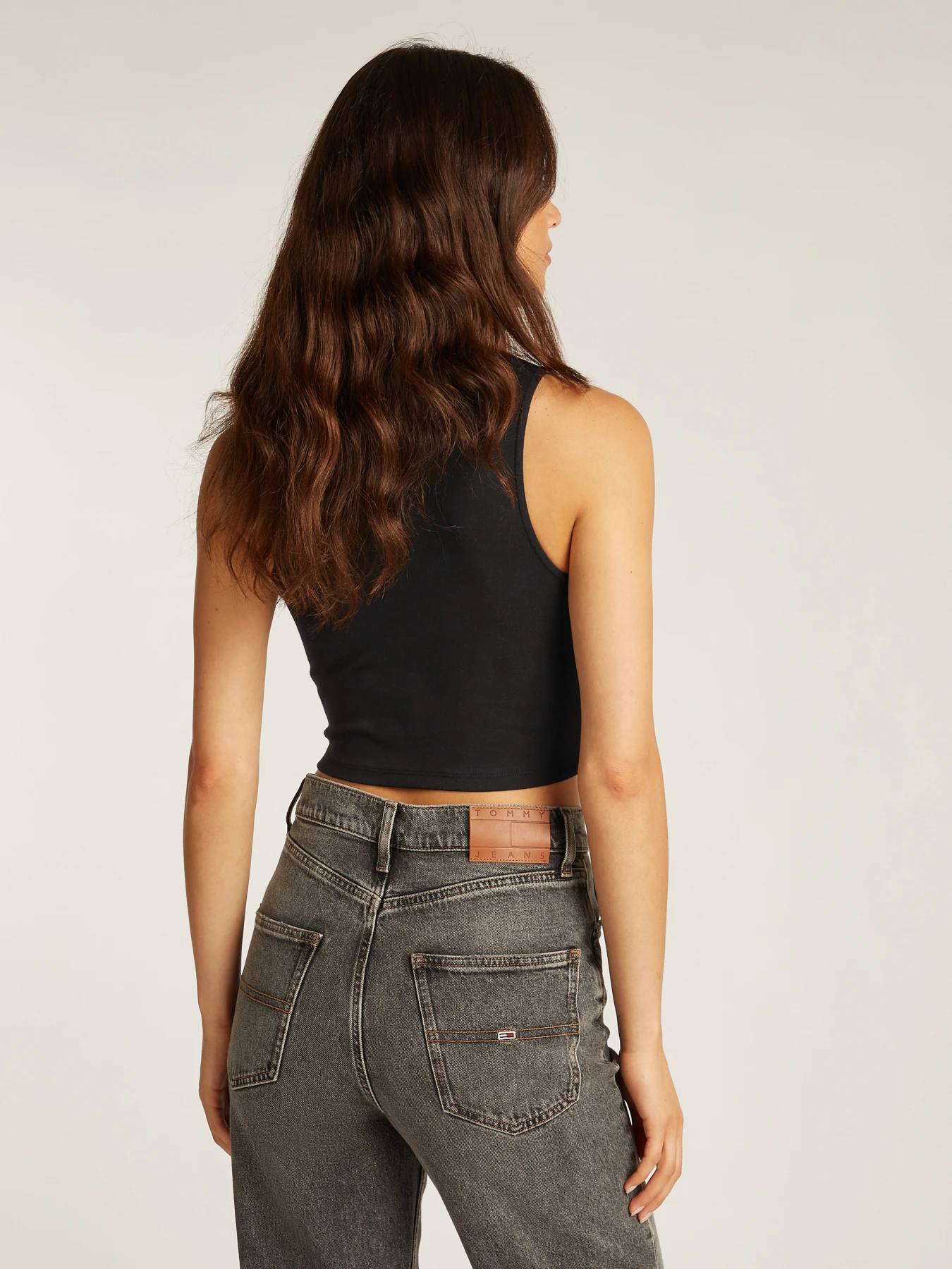  Slim Mock Neck Sleeveless Top Gallery