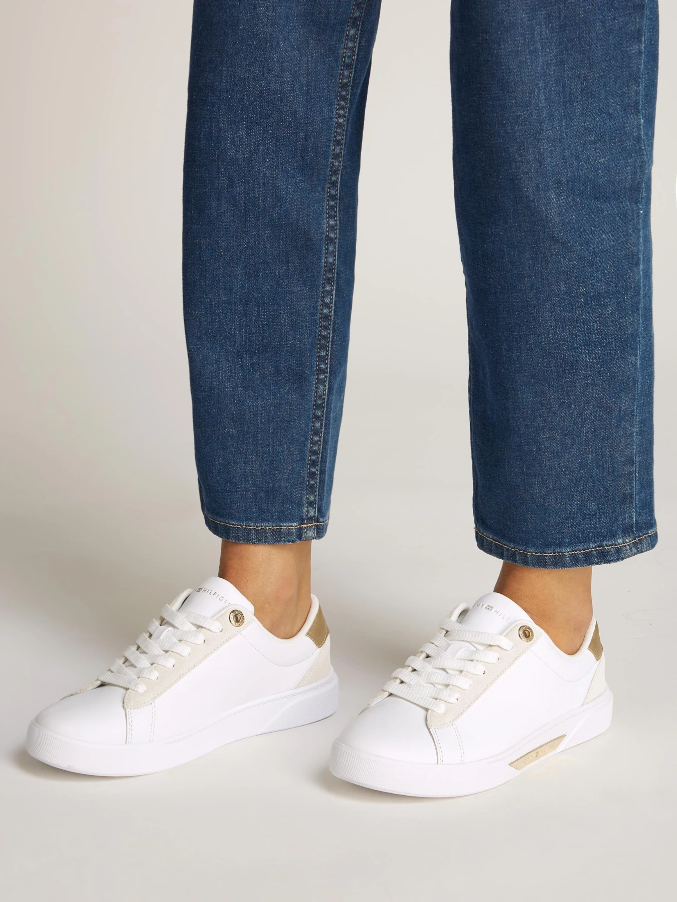  Chic Court Sneakers Gallery