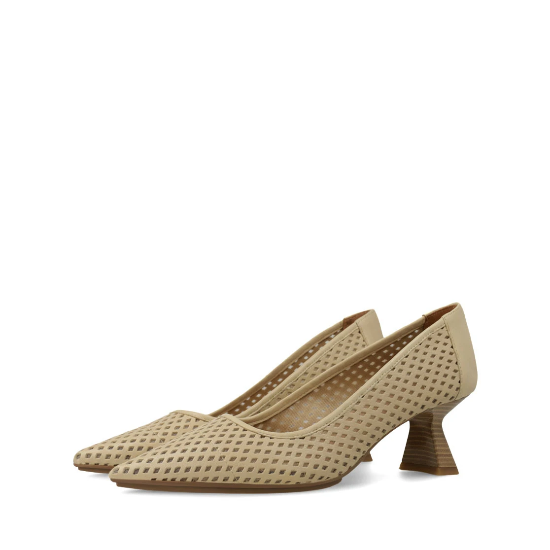 Pointed Mesh Court pump Gallery