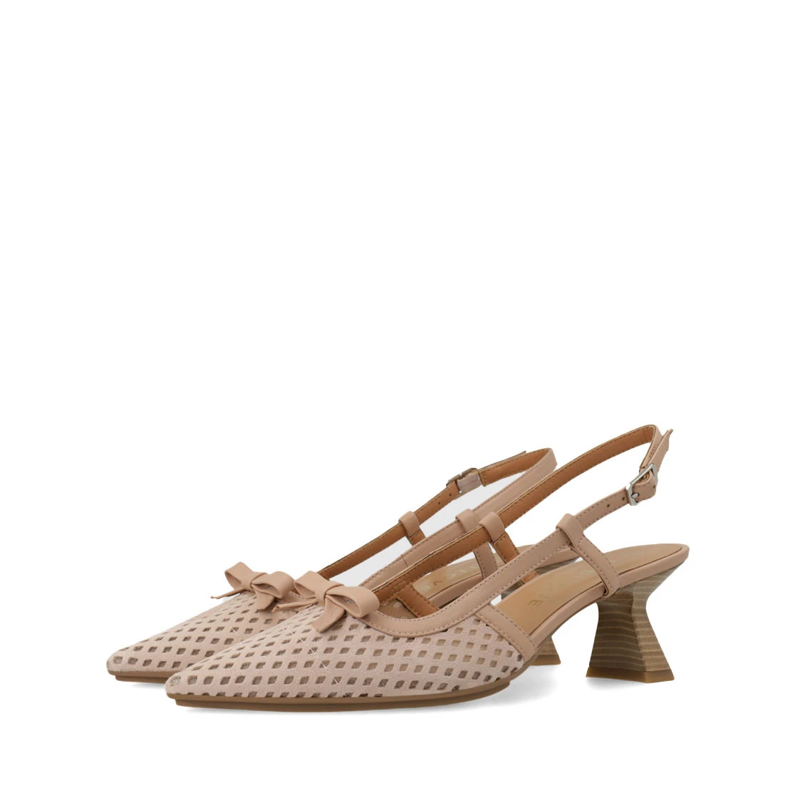 Slingback Court Pump Gallery