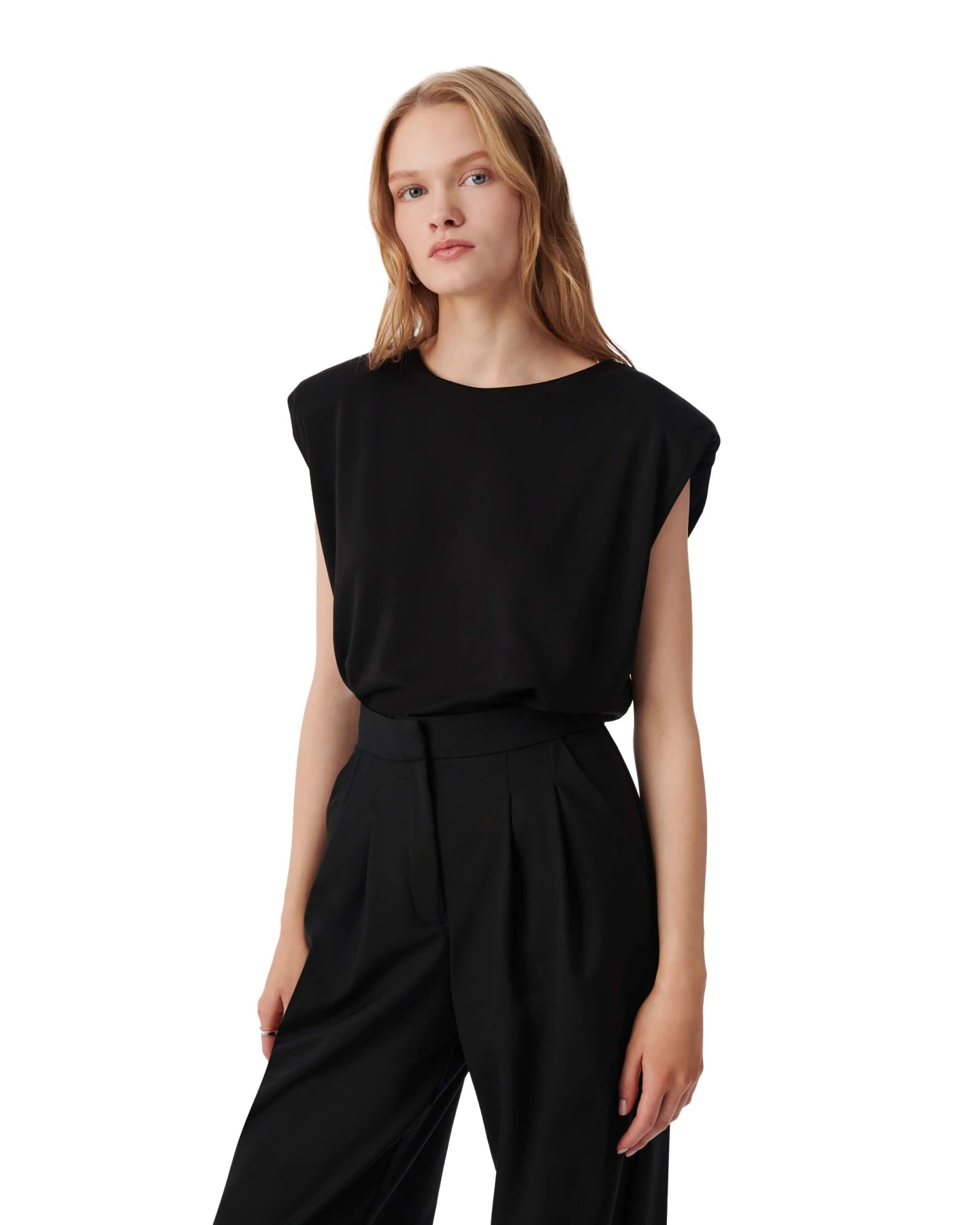Shhoulder Padded T-shirt Gallery