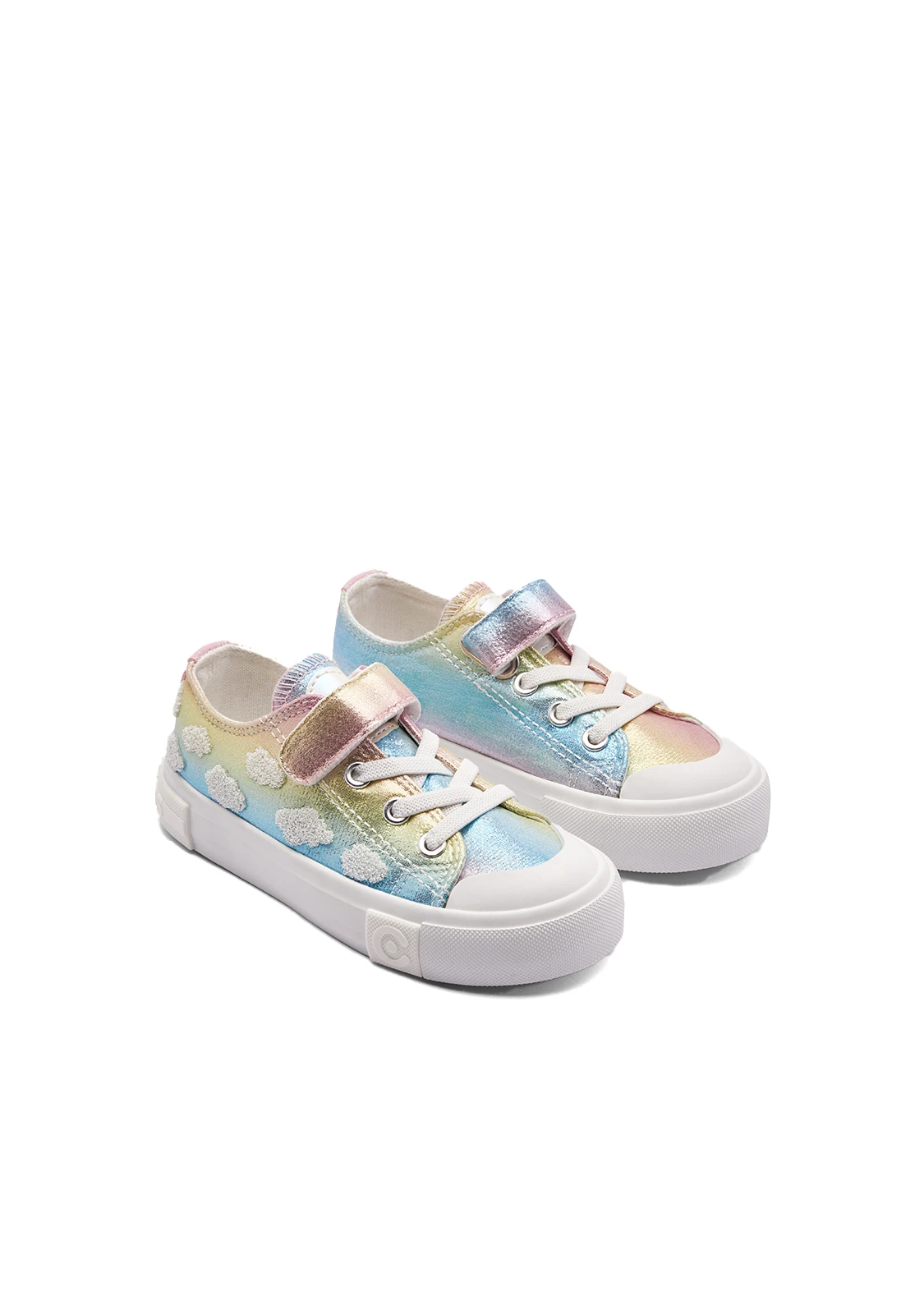 Multi Cloud Low Sneakers Gallery
