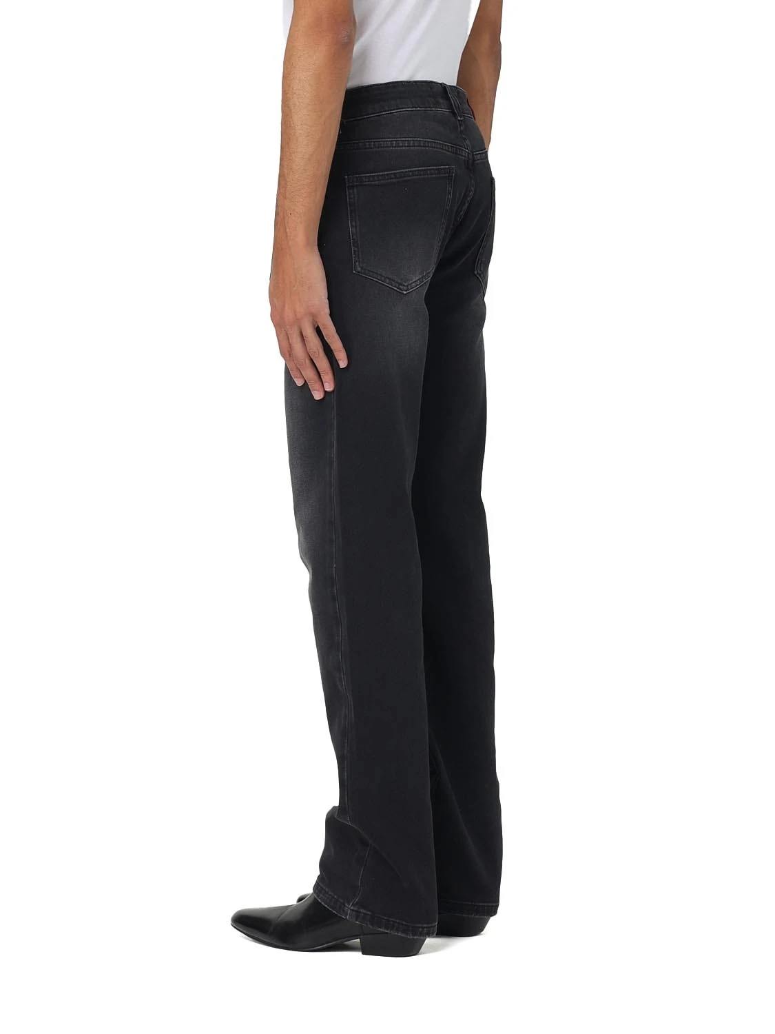 Loose Fit Jeans  Gallery