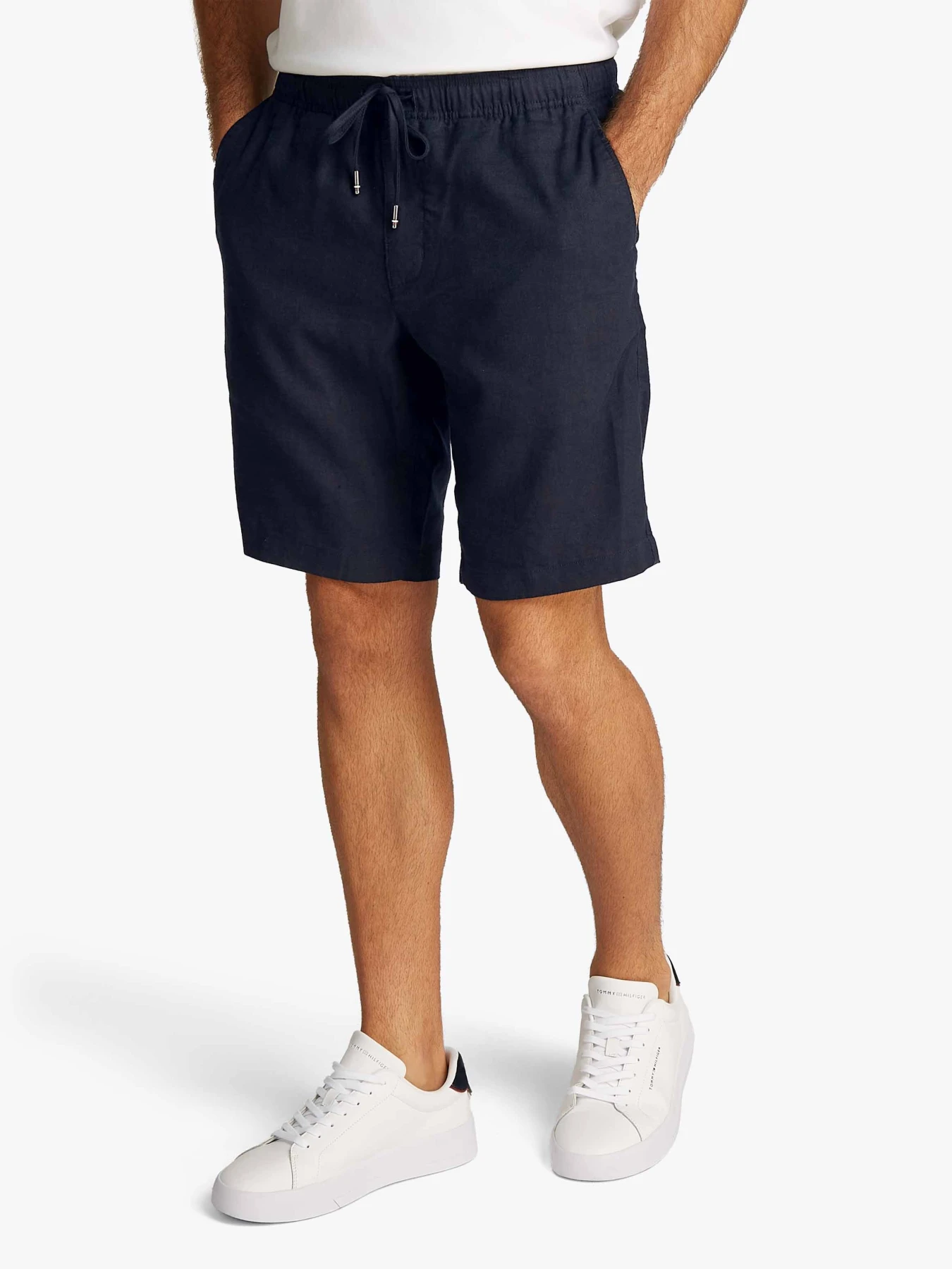 Harlem Drawstring Linen Shorts Gallery