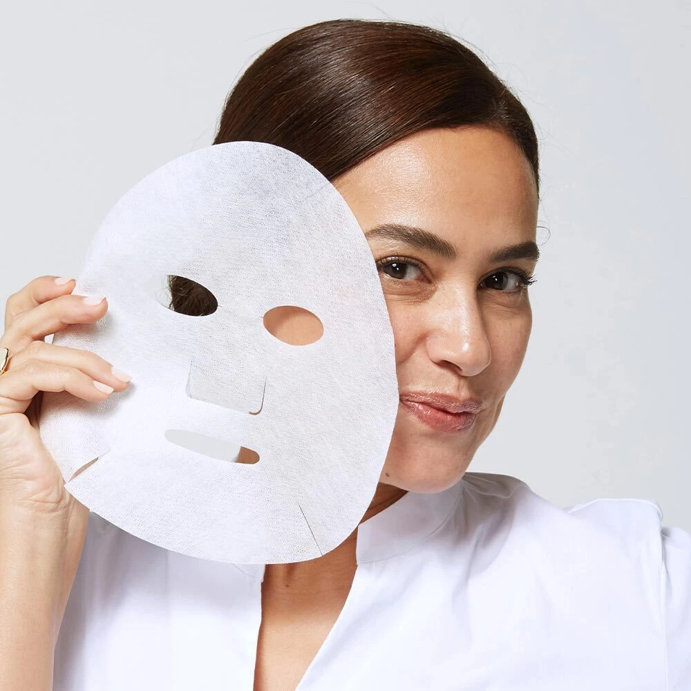 Garnier Fast Bright Vitamin C Brightening Tissue Mask For Uneven & Dull Skin Gallery