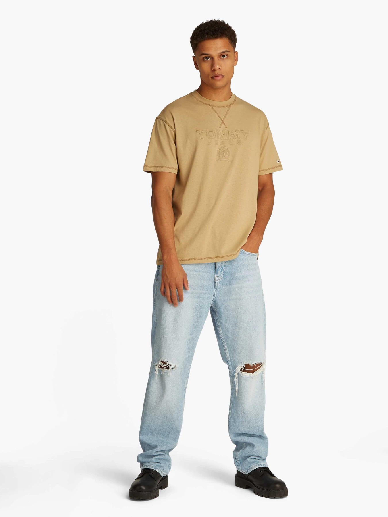 Relaxed Tonal Crest T-Shirt Gallery