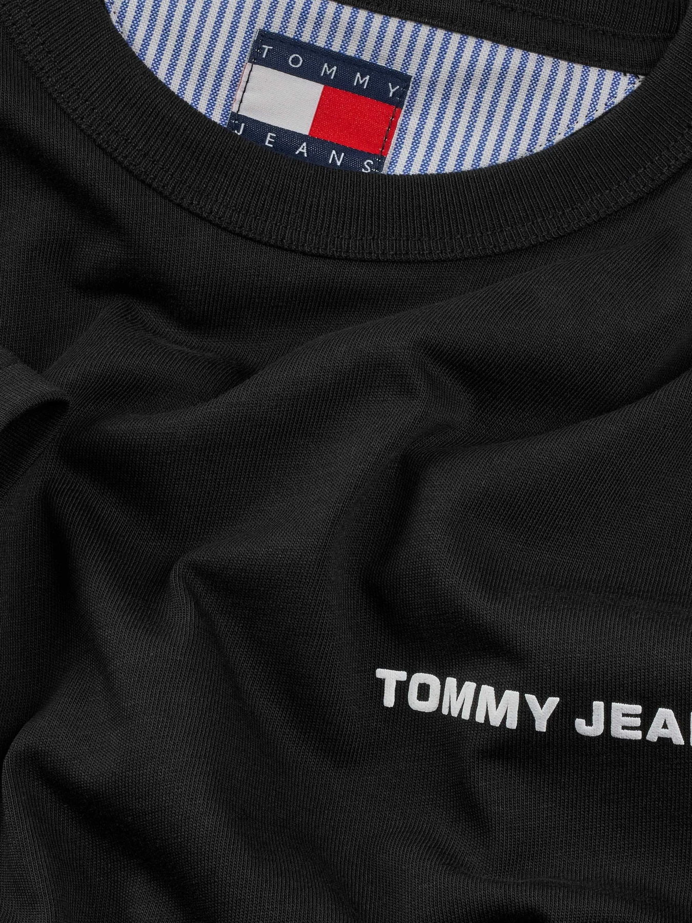 Slanted Crest Graphic T-Shirt Gallery