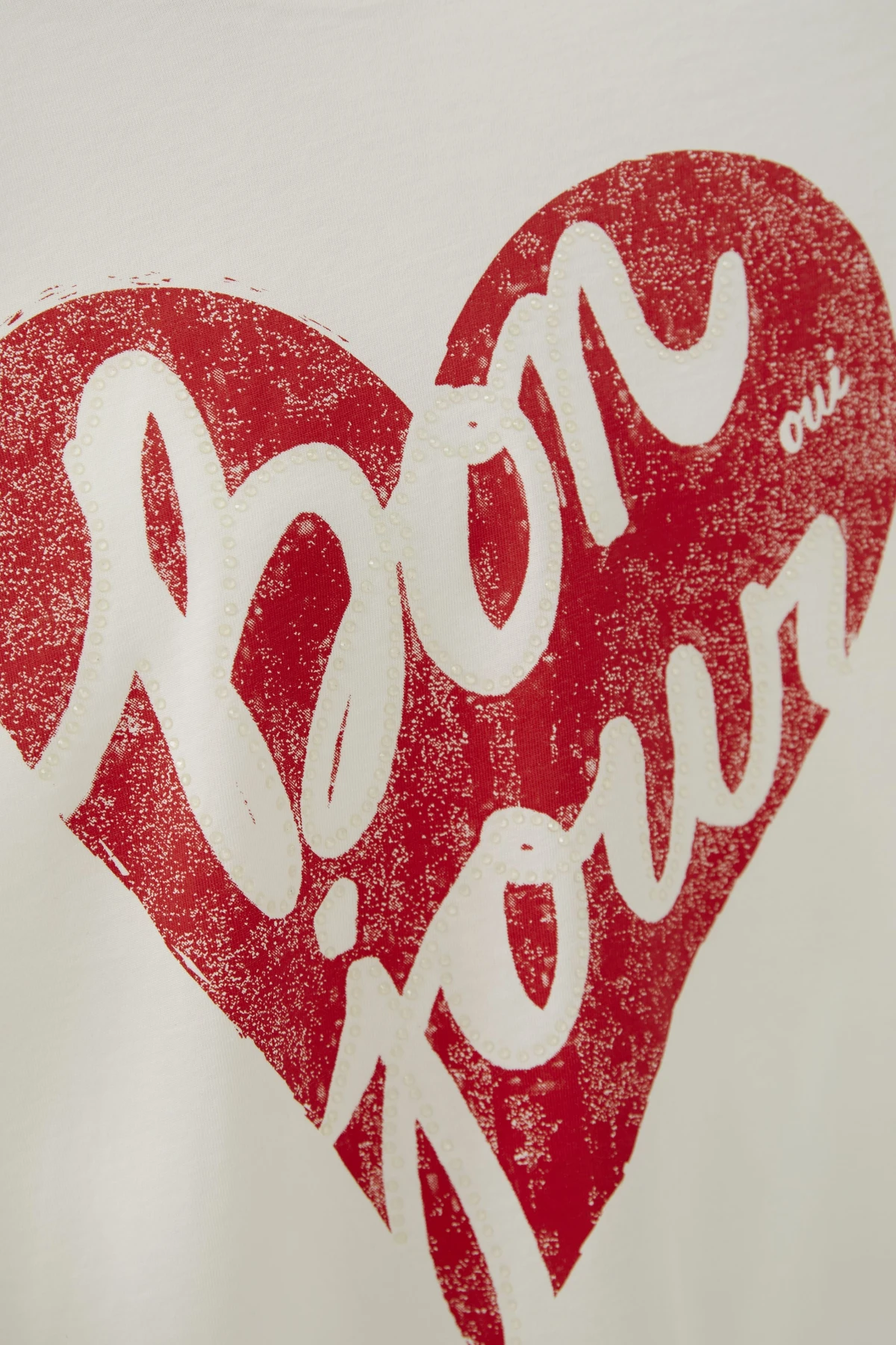 T-Shirt with Red "Bon Jour" Heart Graphic Gallery