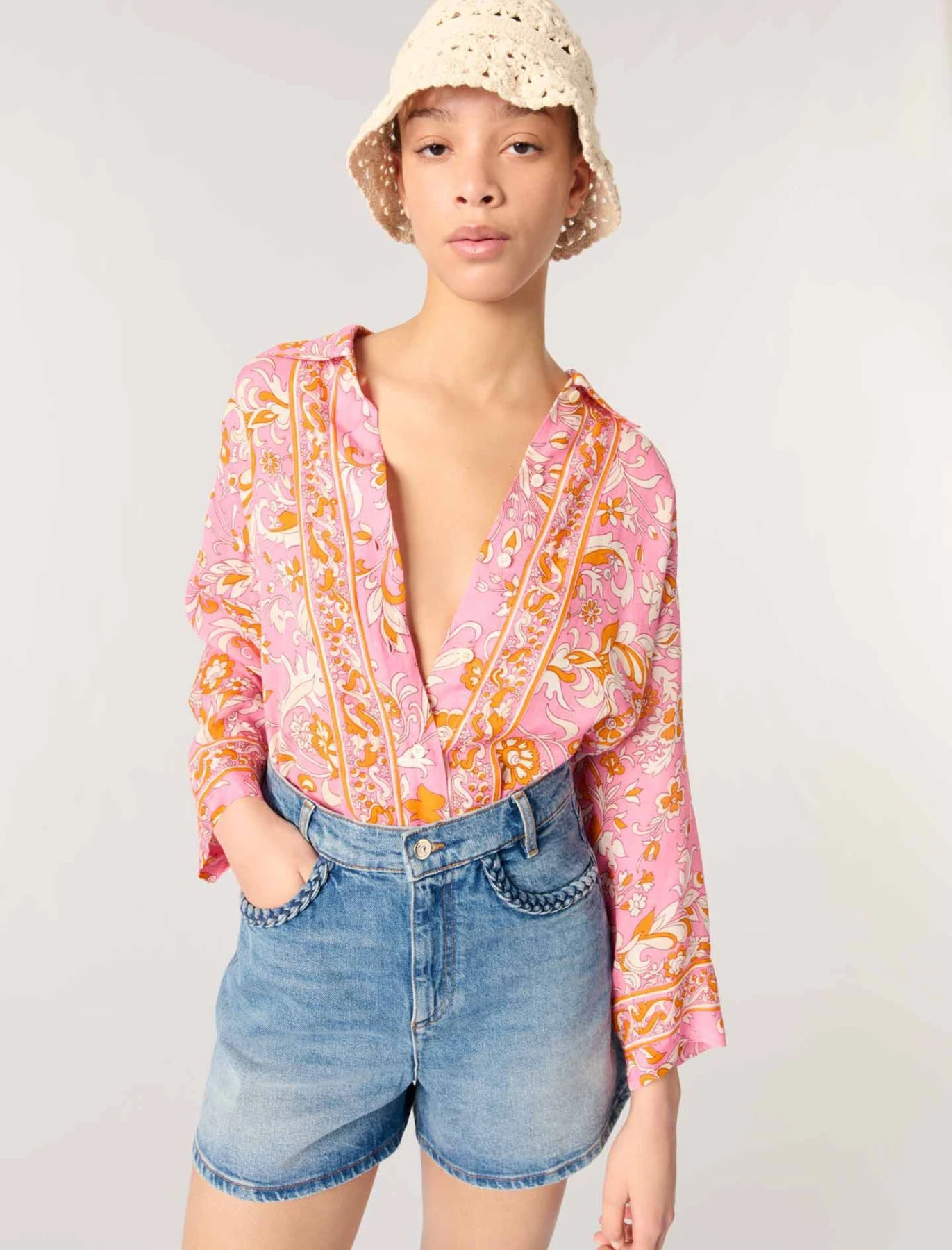 Denim shorts with braided trim
 Gallery