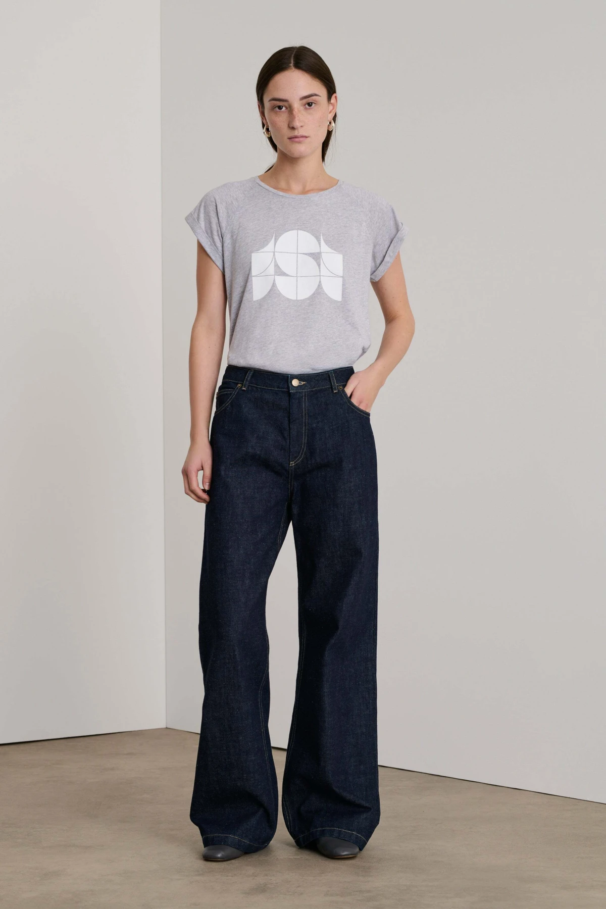 Logo short Sleeve t-shirt Gallery