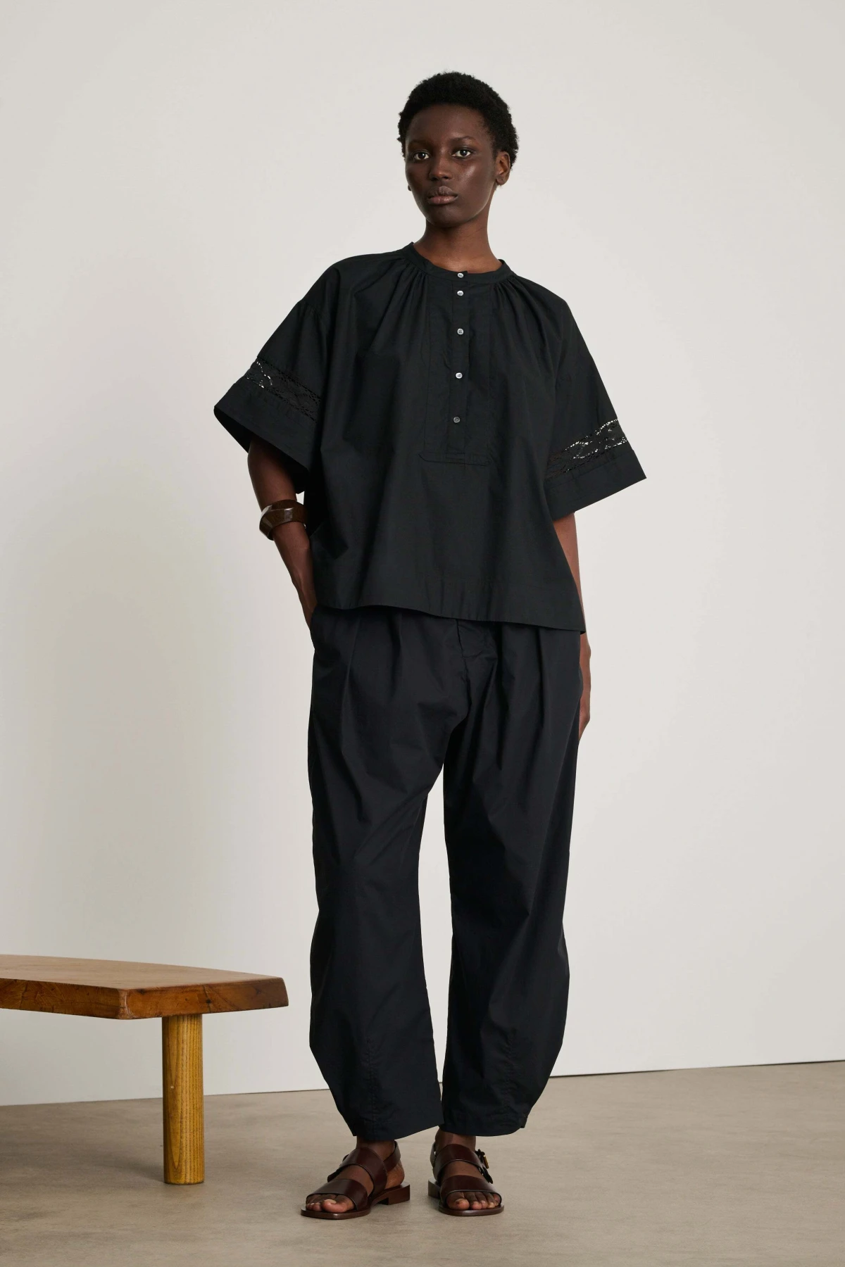 Short-sleeved cotton poplin blouse Gallery