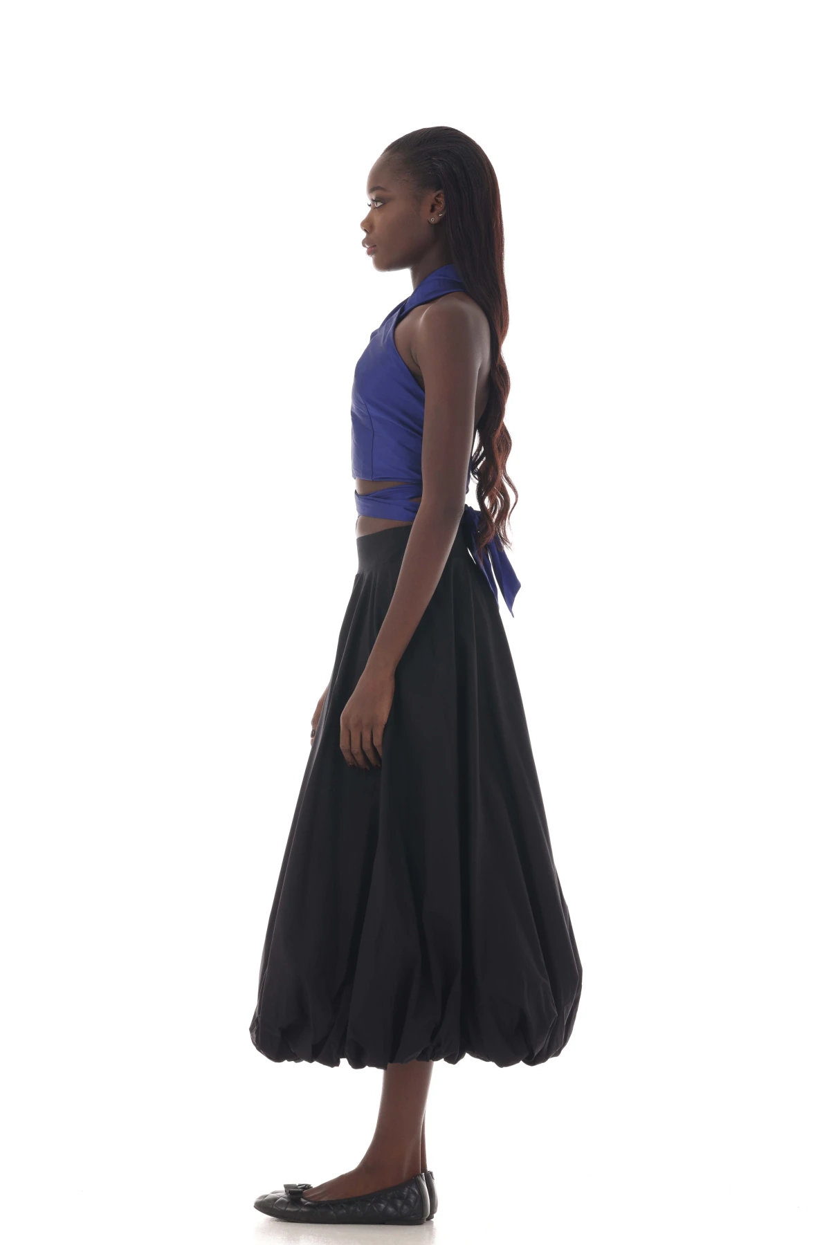 voluminous  balloon-style skirt with a cinched hem Gallery