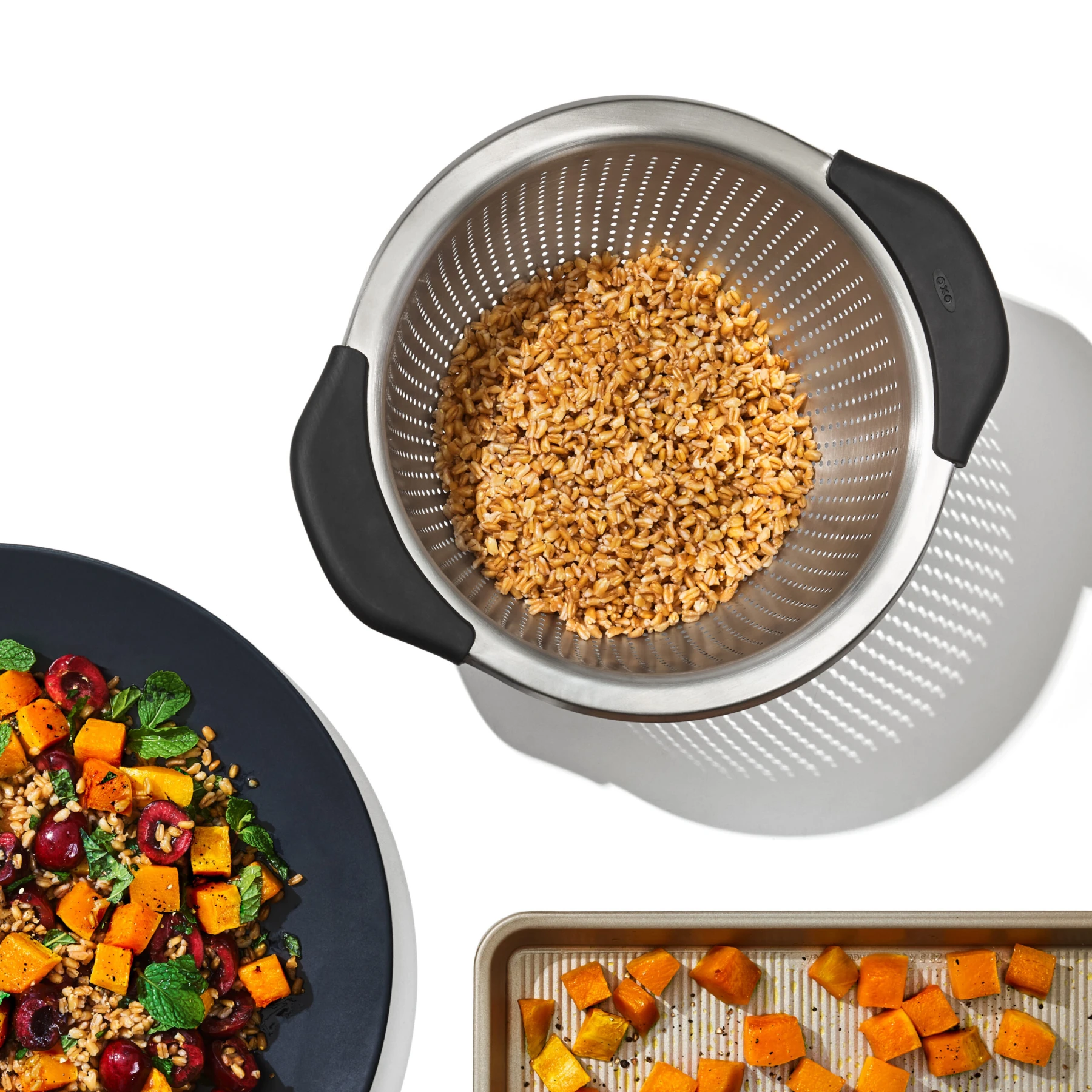 STAINLESS STEEL 3 QT COLANDER Gallery