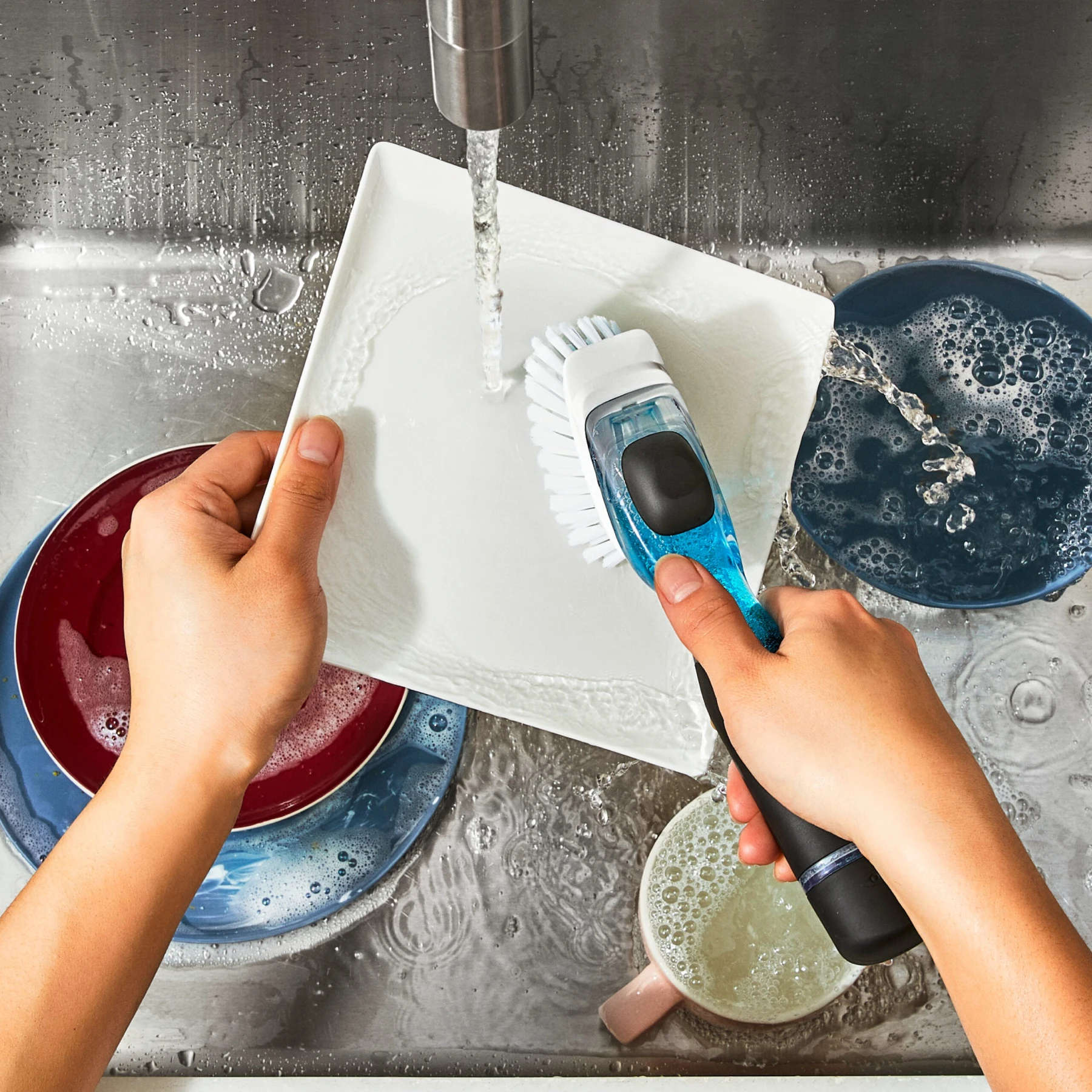SOAP DISPENSING DISH BRUSH Gallery