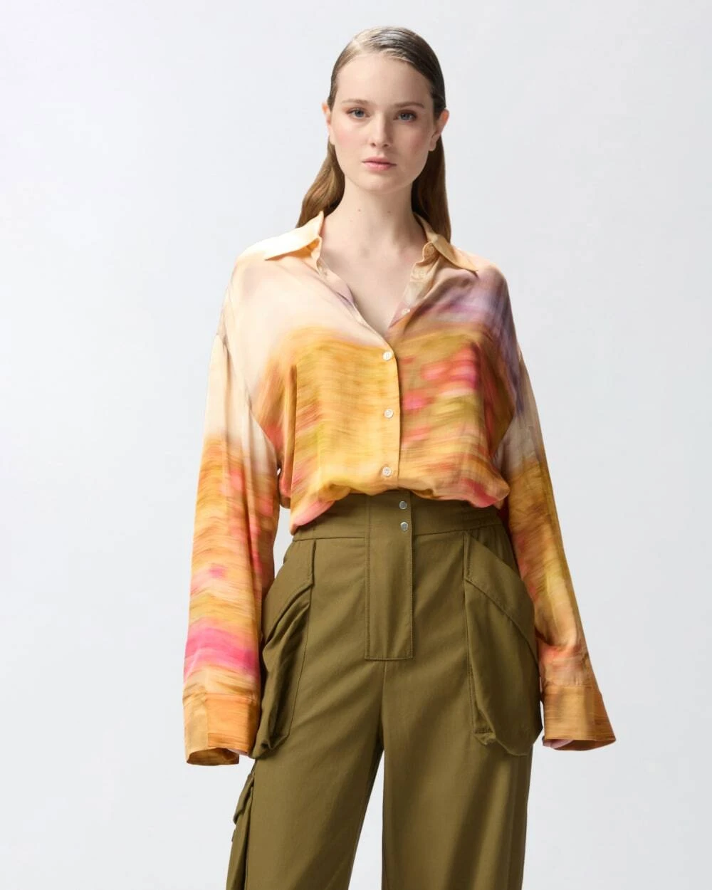 
Satin shirt with landscape print Gallery
