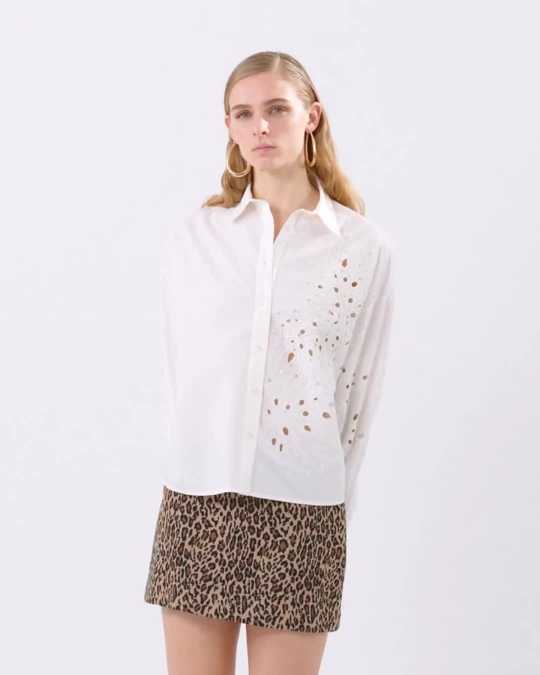 
Shirt with broderie anglaise and crystals Gallery