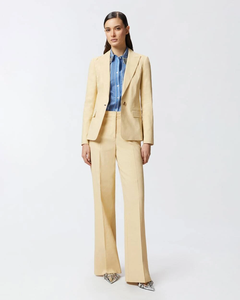 
Stretch linen trousers with crease Gallery