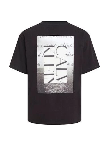 Back Photo Graphic Relaxedd T-Shirt Gallery