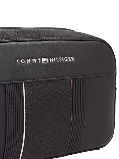 TH Foundation Toiletry Bag Gallery