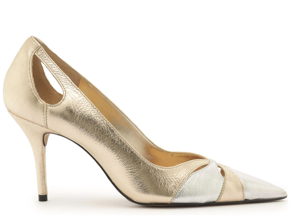 Two-Tone Heeled Pump Gallery