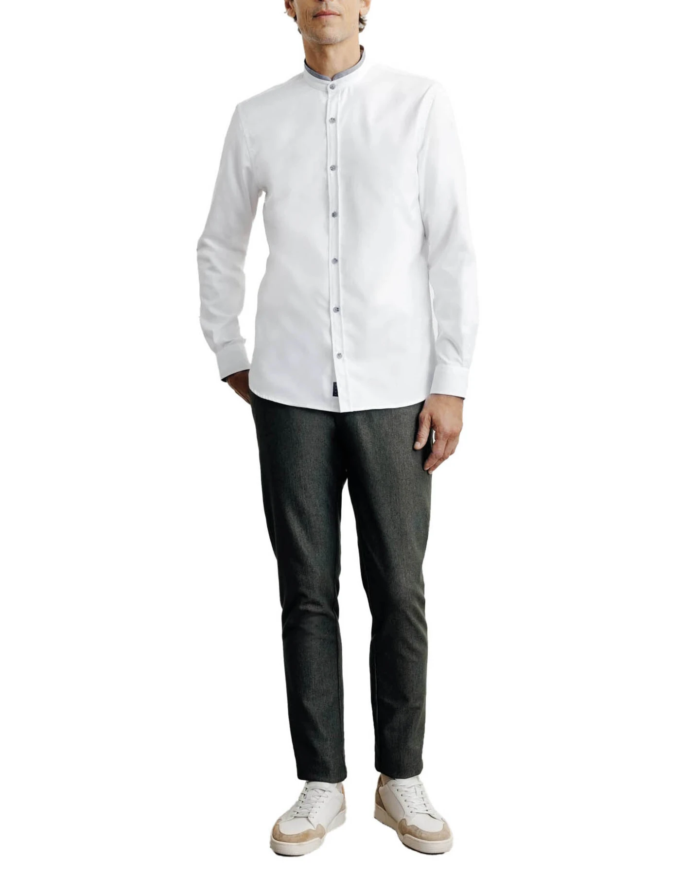 Long-sleeved shirt with mao collar  Gallery