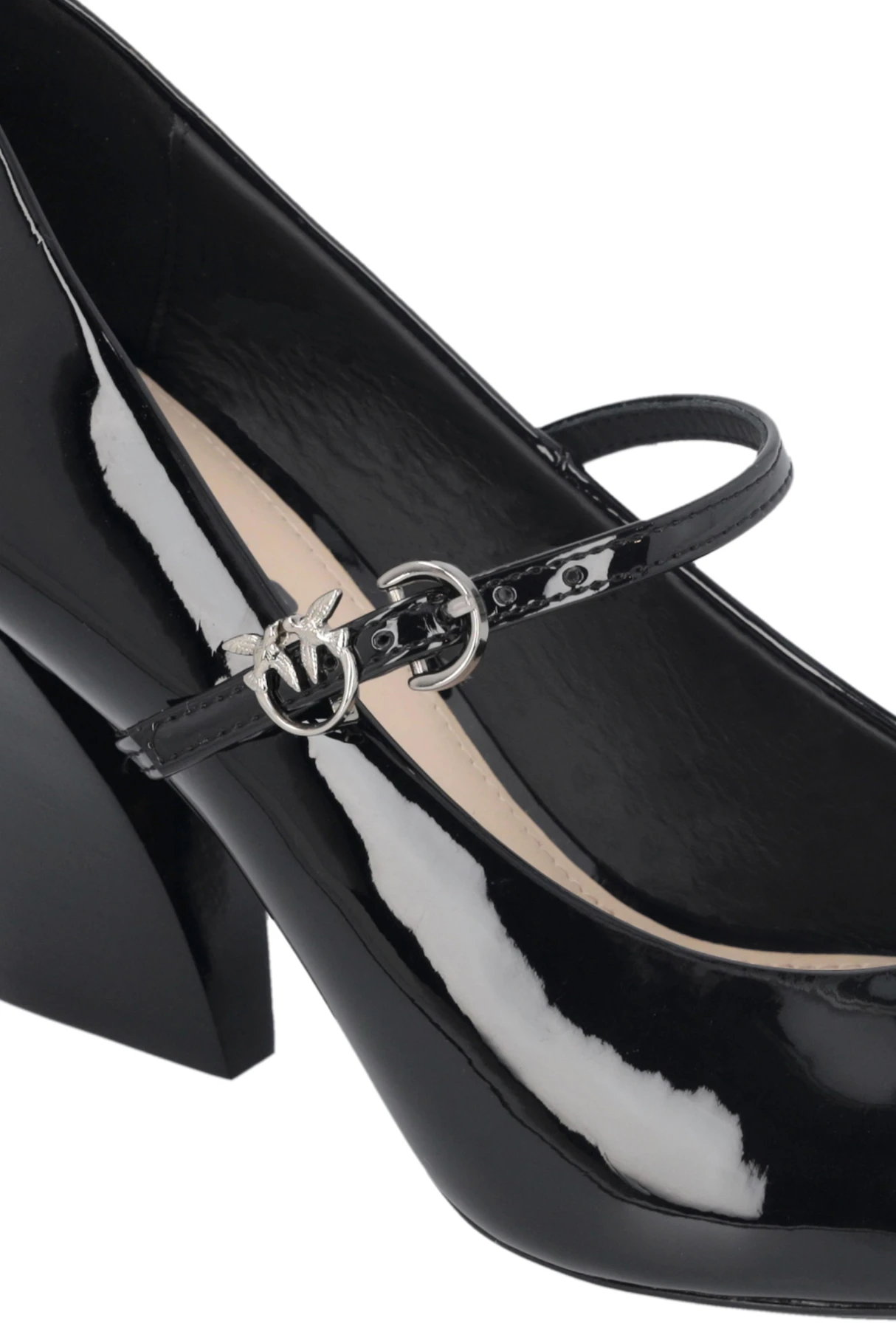 Patent Pump with Chuncky Heel Gallery