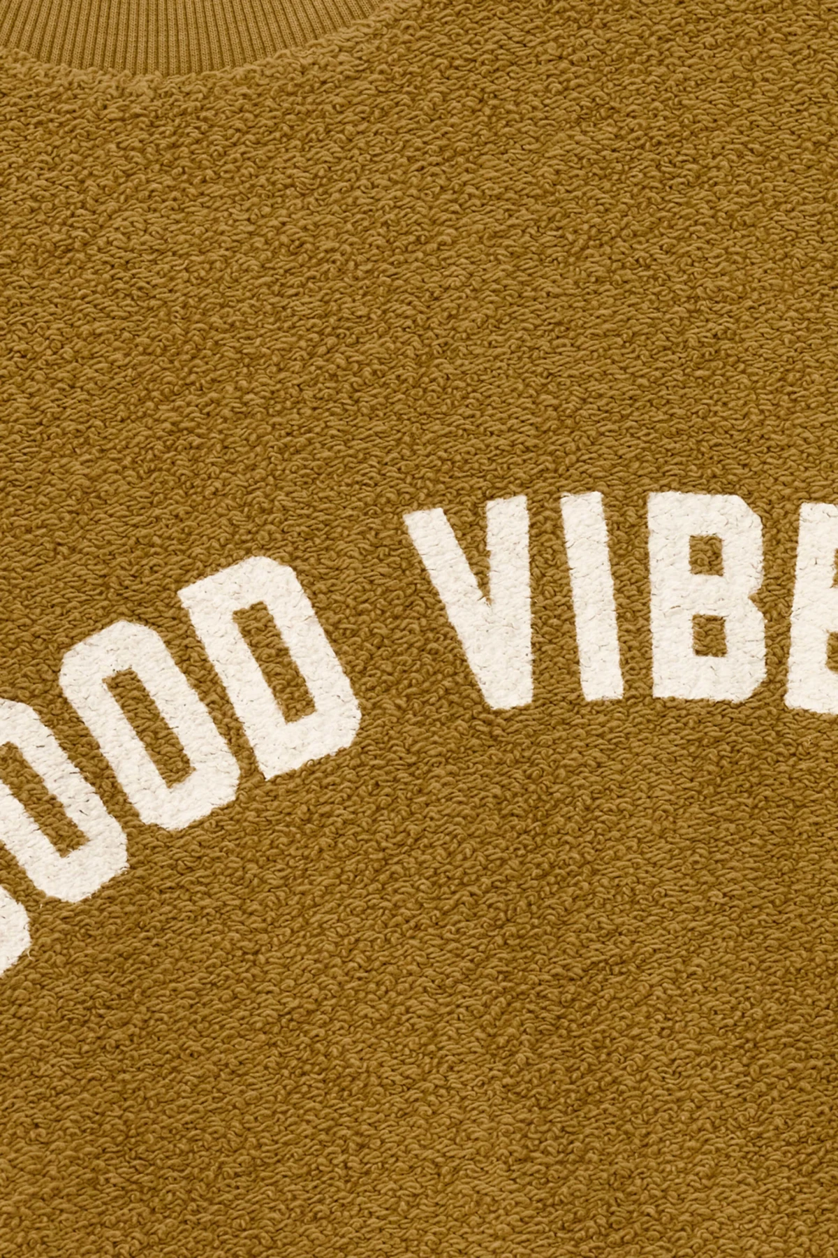 Loose Fit Cropped Style Sweater Gallery