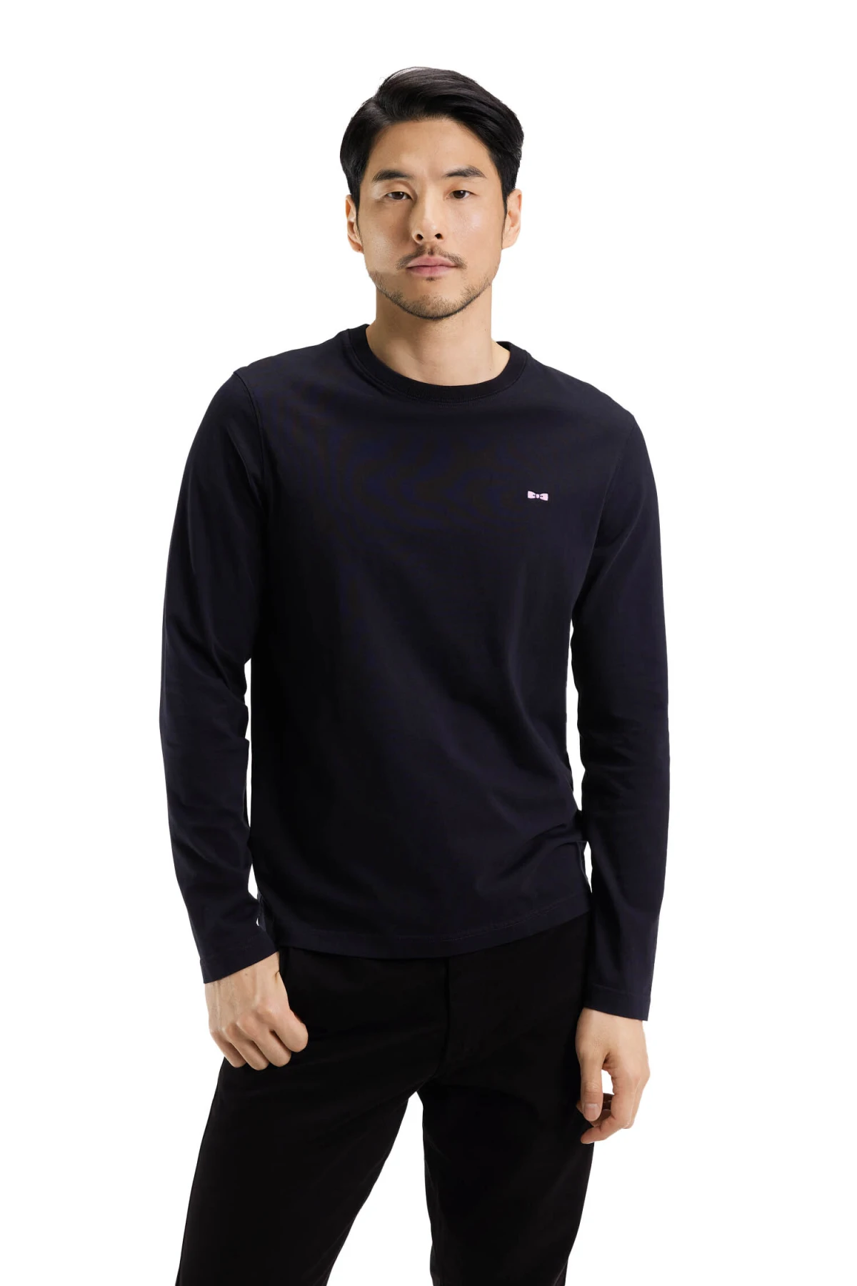 Long Sleeved Cotton Crew Neck T-shirt Gallery