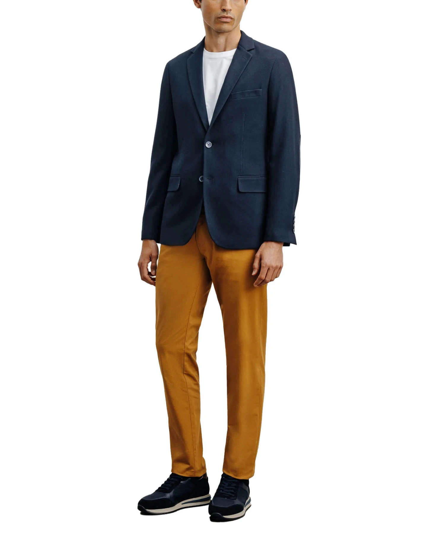 Solid Classic Oxford Button-Down Shirt Gallery