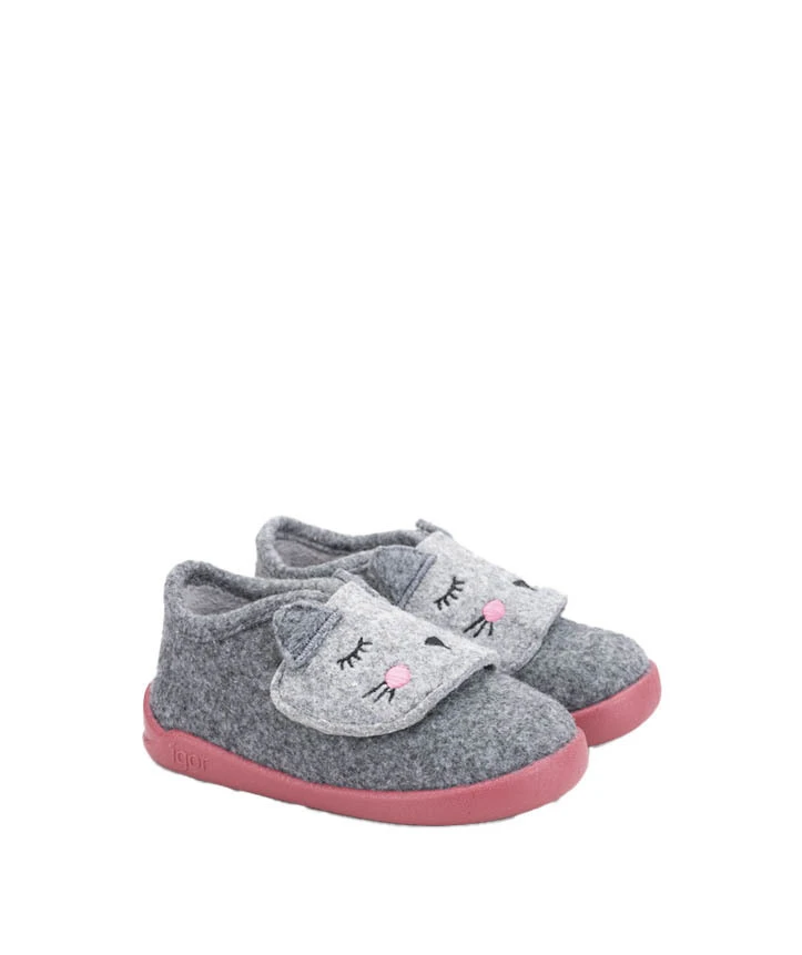 Cat Face Slippers with Pink Soles Gallery