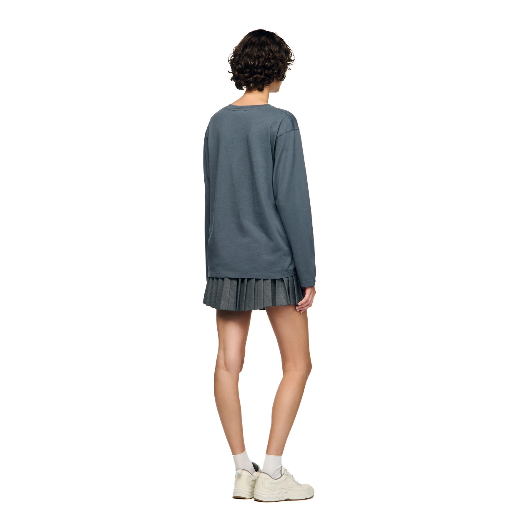 Long Sleeves T-shirt with Embroidery Gallery