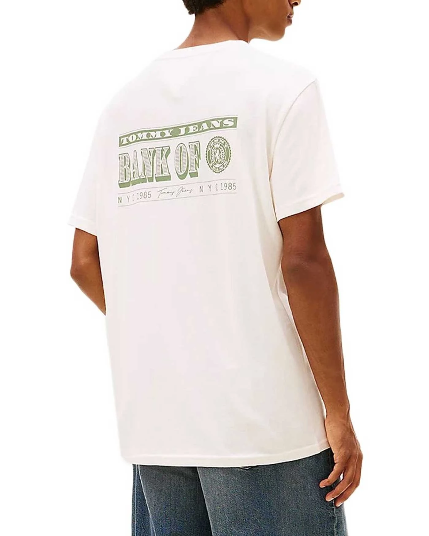 Regular fit with Signature Sleeve Flag Branding T-shirt Gallery