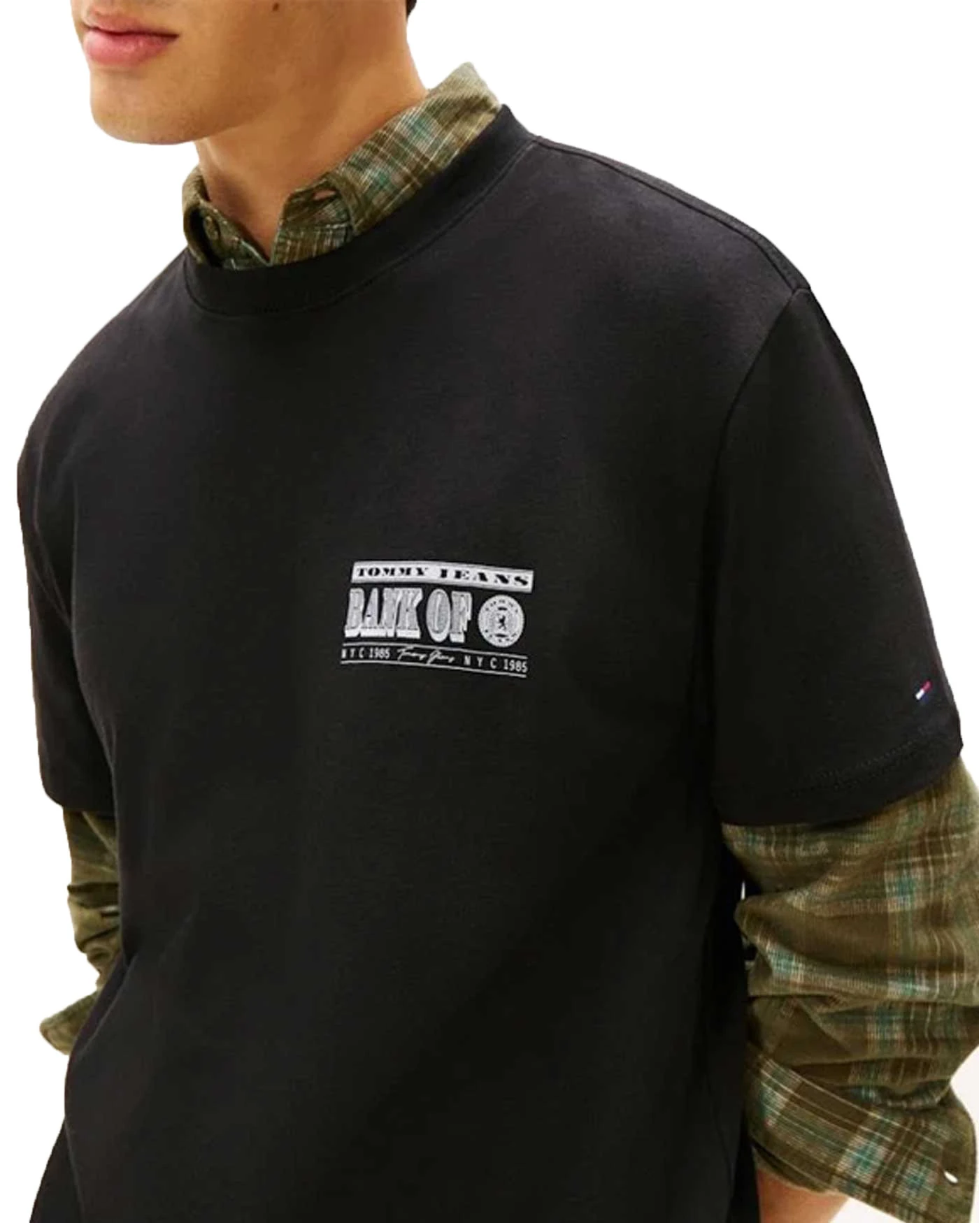 Regular fit with Signature Sleeve Flag Branding T-shirt Gallery