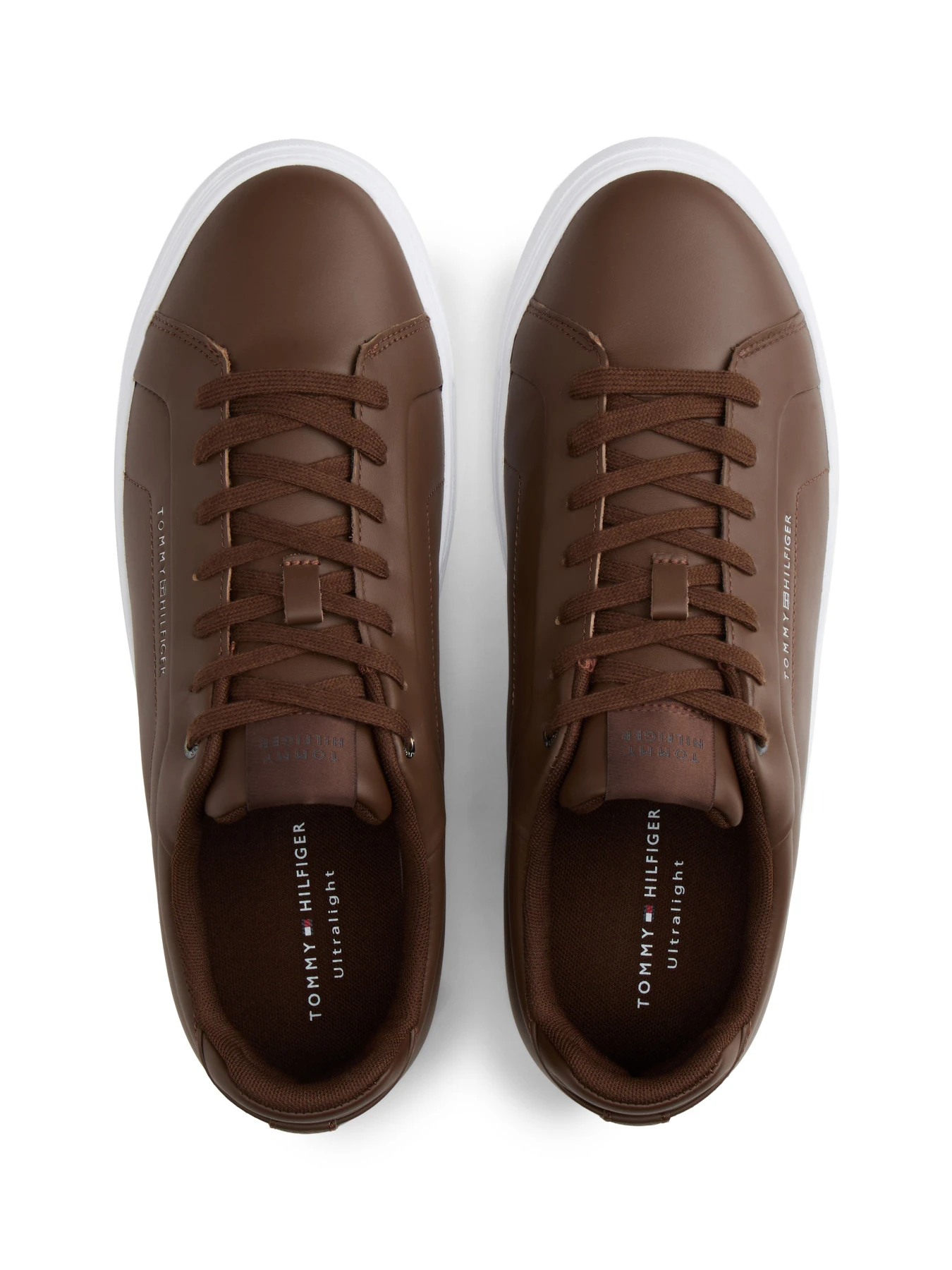 Essential Low top Leather Sneakers Gallery