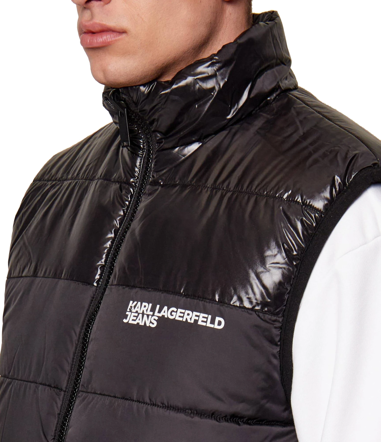 Reversible Mixed-Texture Quilted Sleeveless Gilet Gallery