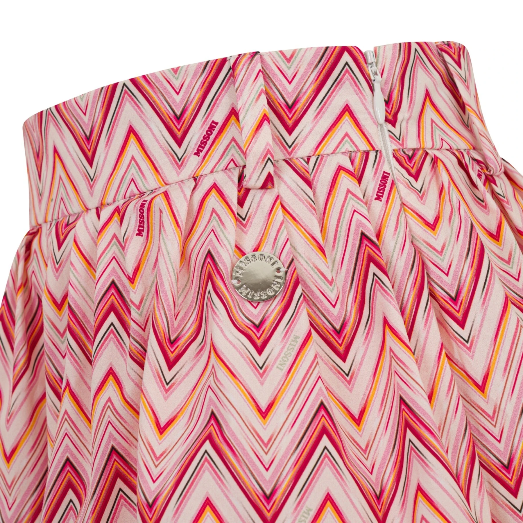 Relaxed Fit Zig Zag Printed Shorts Gallery