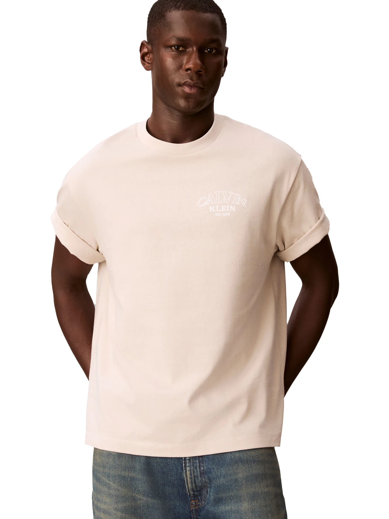 Arch Logo Relaxed Fit Short Sleeve T-Shirt Gallery