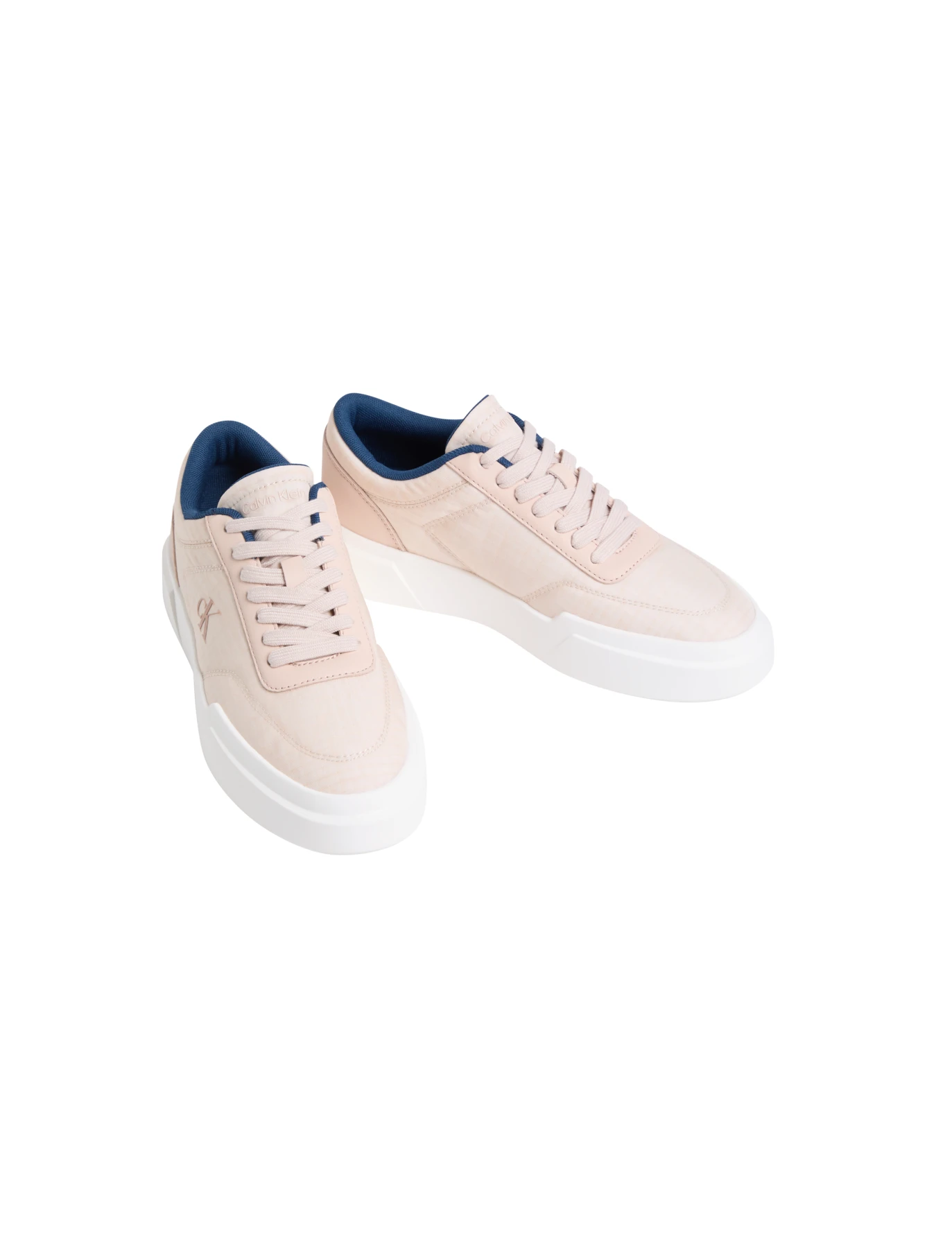 Quilted Monogram Sneakers i Gallery