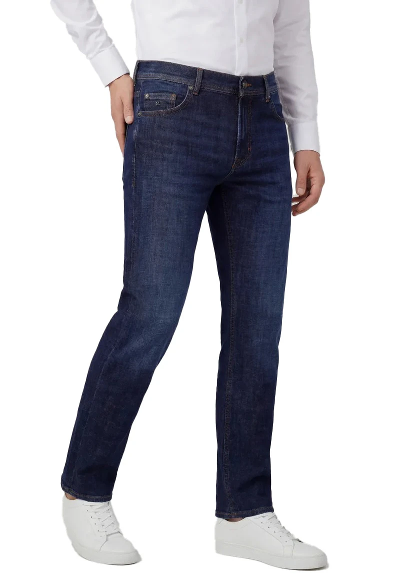 Straight-LegDenimJeans Gallery