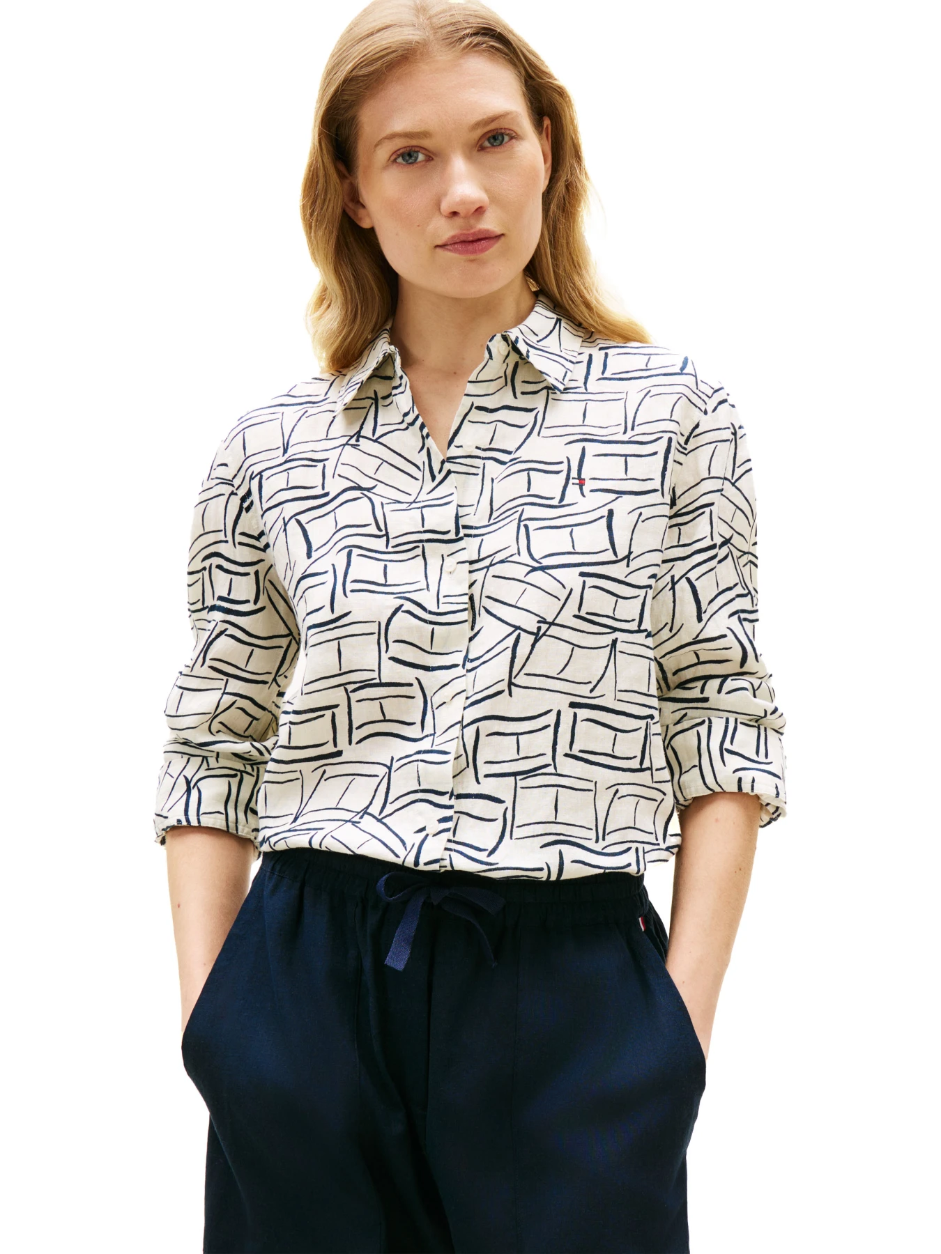 Comfortable Regular Fit Linen Long Sleeve Shirt Gallery