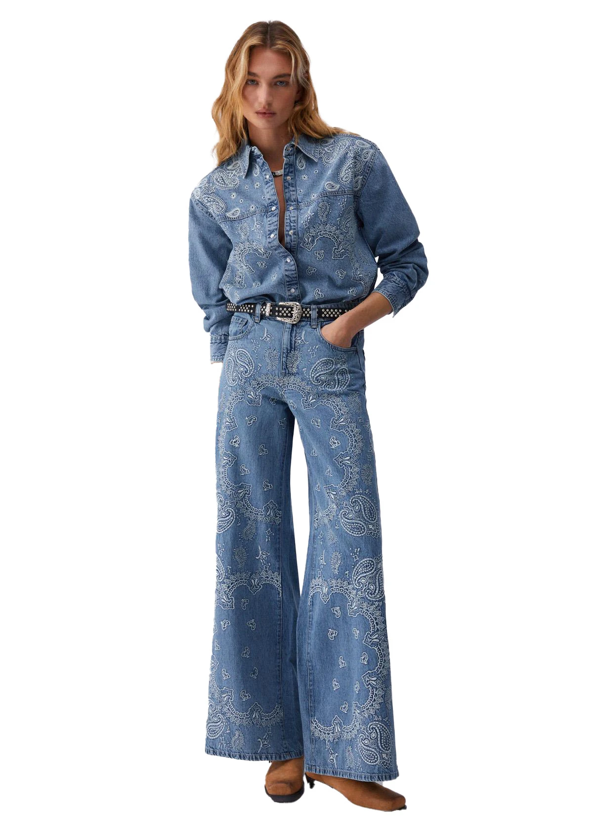Regular Fit Long Sleeve Denim Shirt With Embroidery Gallery