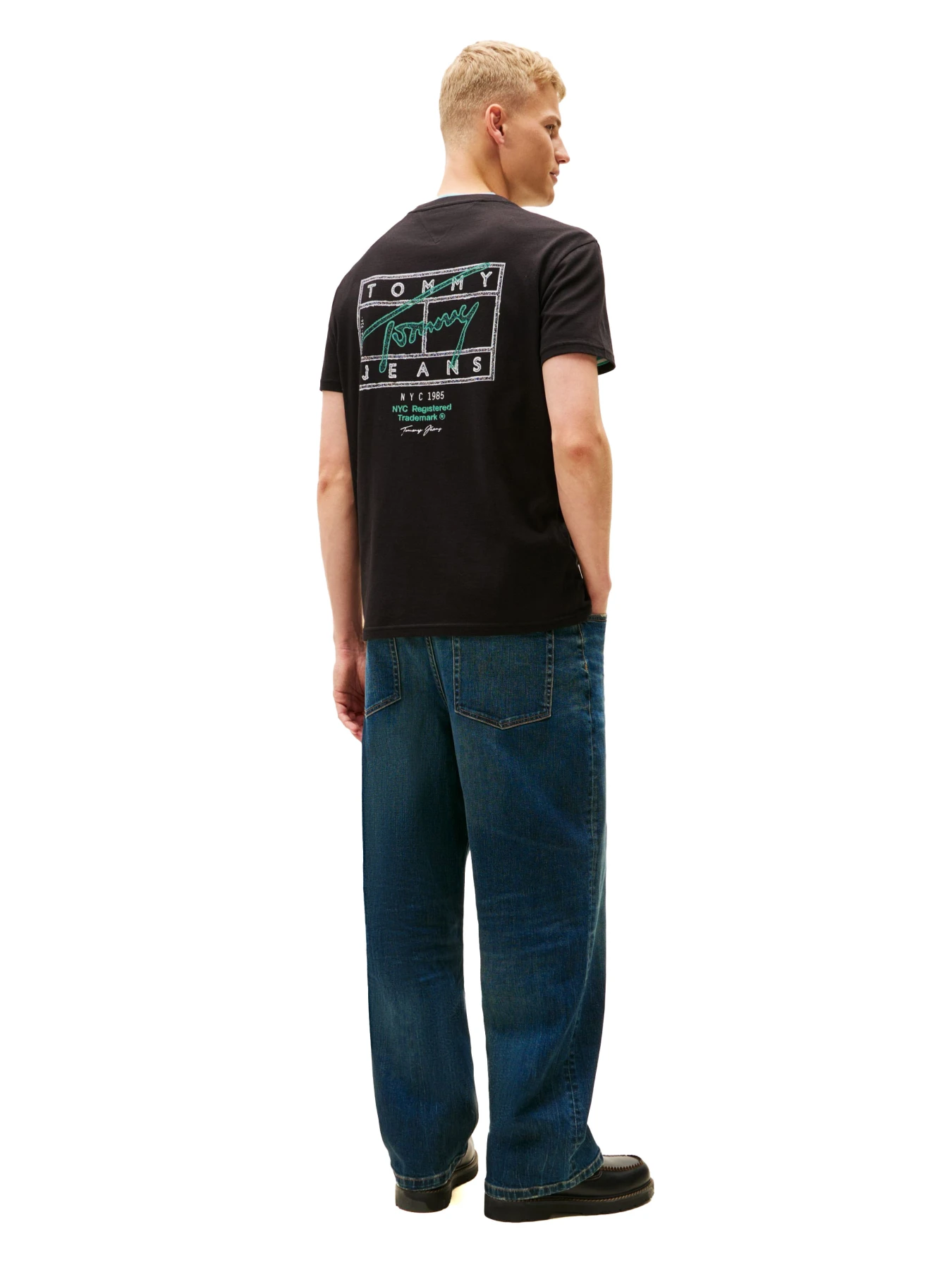 Signature Back Logo Crew Neck T-Shirt Gallery