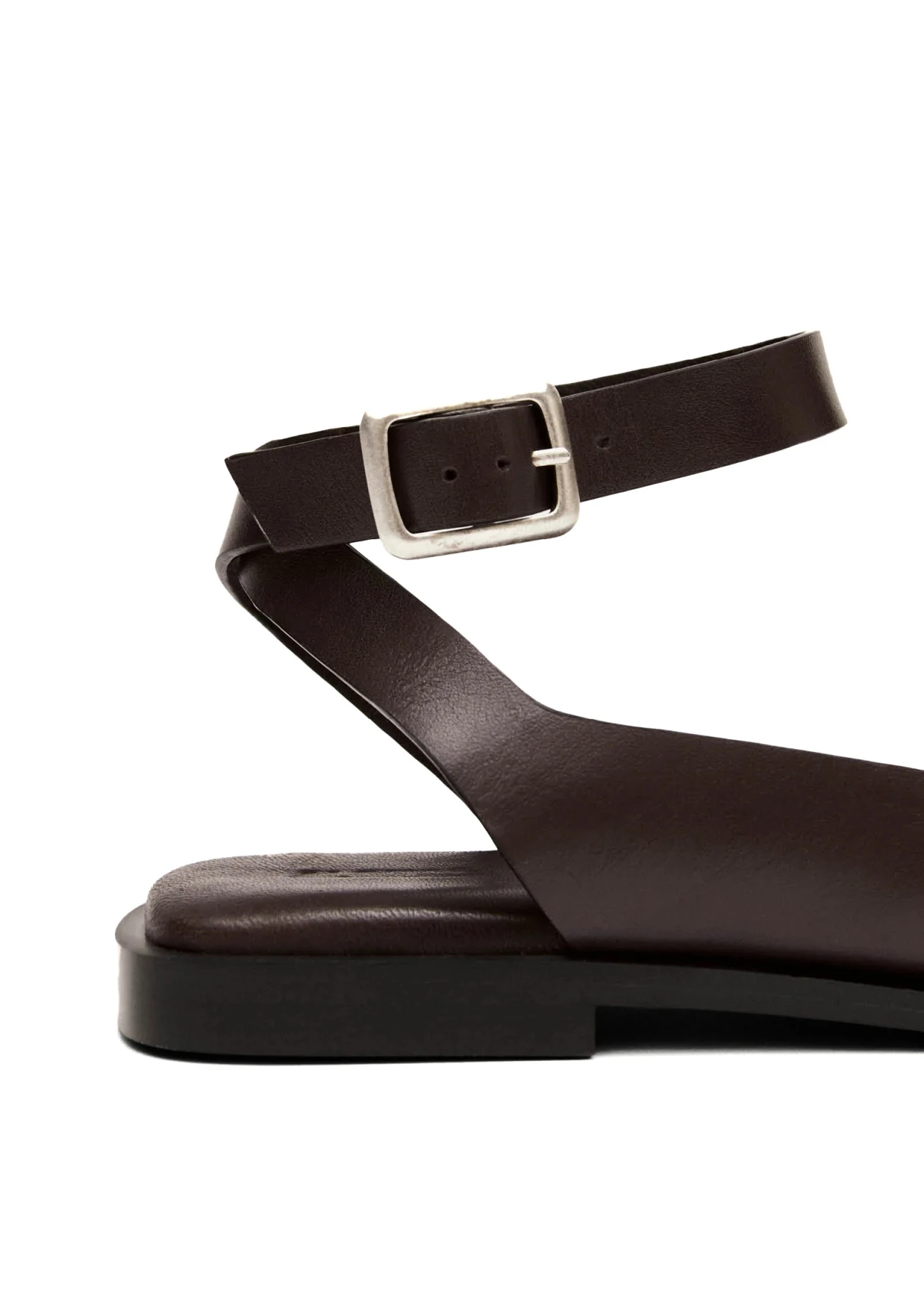 Leather Flat Sandals with Ankle Strap and Toe Loop Gallery