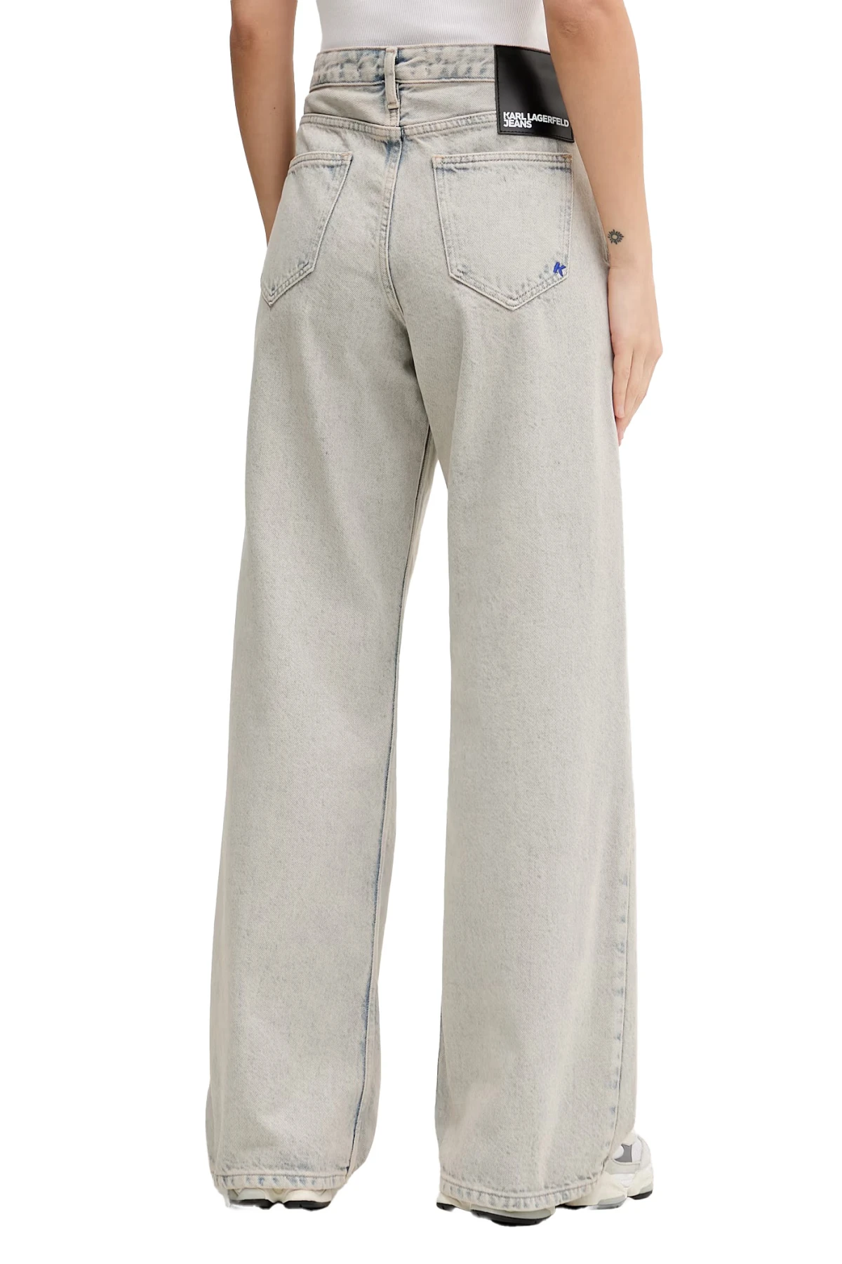 High-rise Relaxed Fit Jeans Gallery