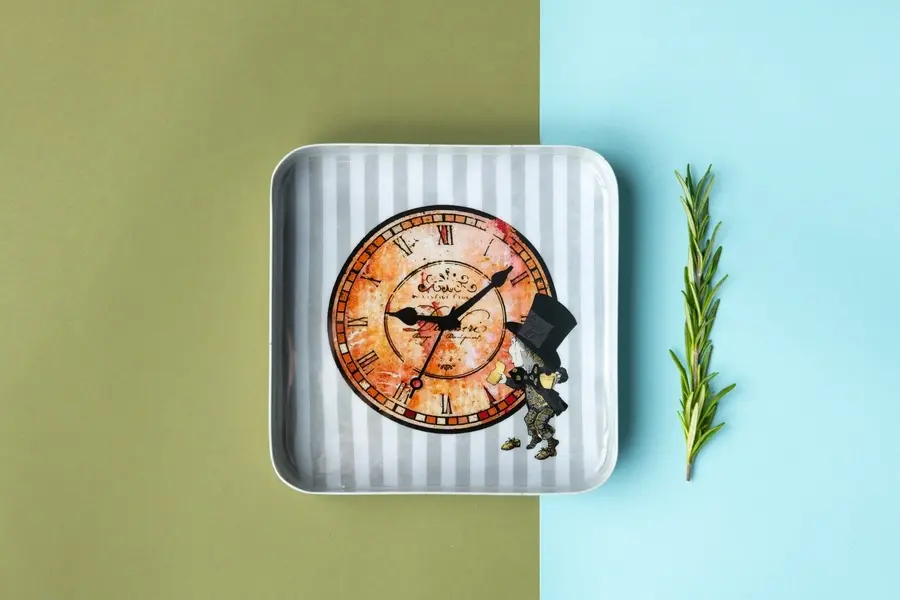  Alice 15 Tray 15 x 15 cm 1 Image