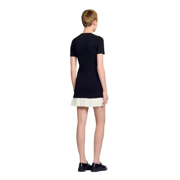 Short knit dress with ruffle 3 Image
