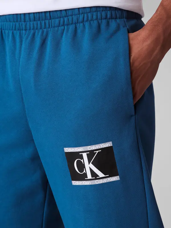 Graphic Terry Joggers 1 Image