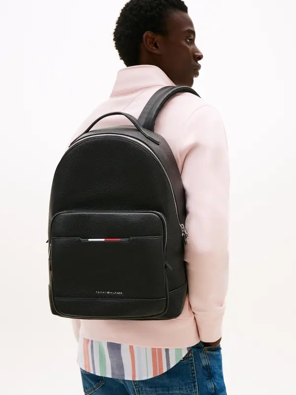 Metal Logo Pebble Leather Backpack 4 Image